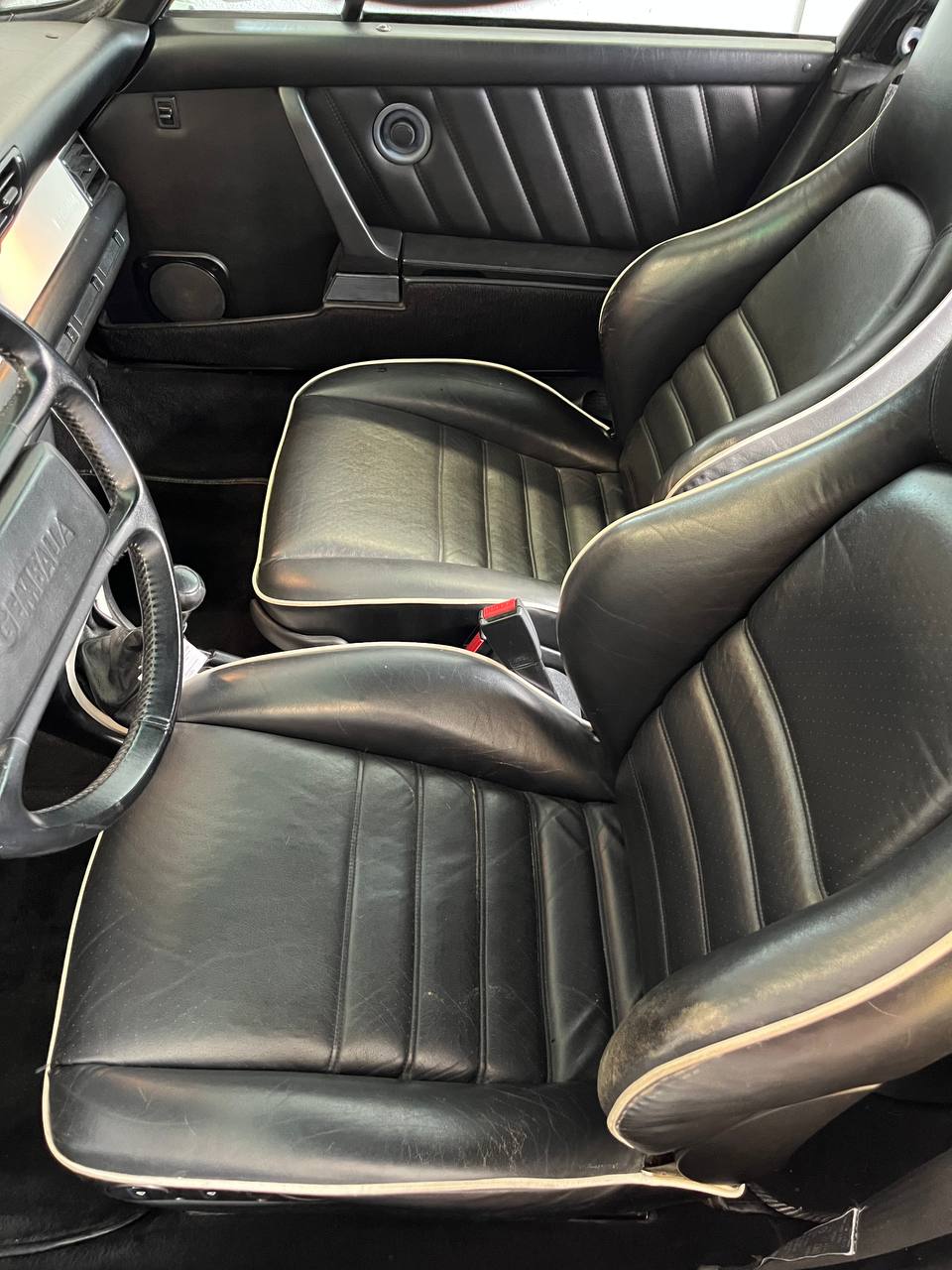 PORSCHE 911 Carrera Cabrio GEMBALLA-image-10
