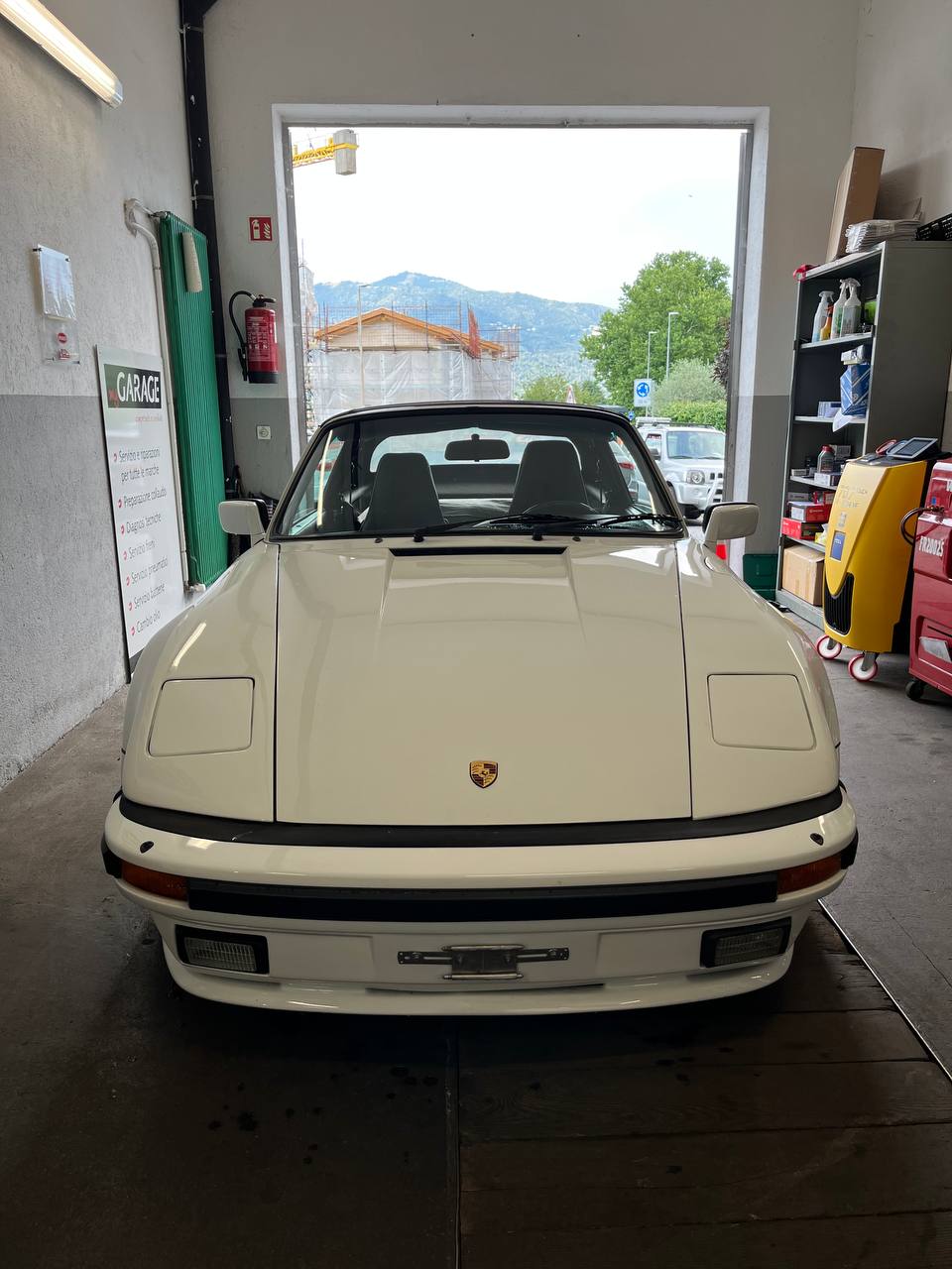 PORSCHE 911 Carrera Cabrio GEMBALLA-image-4