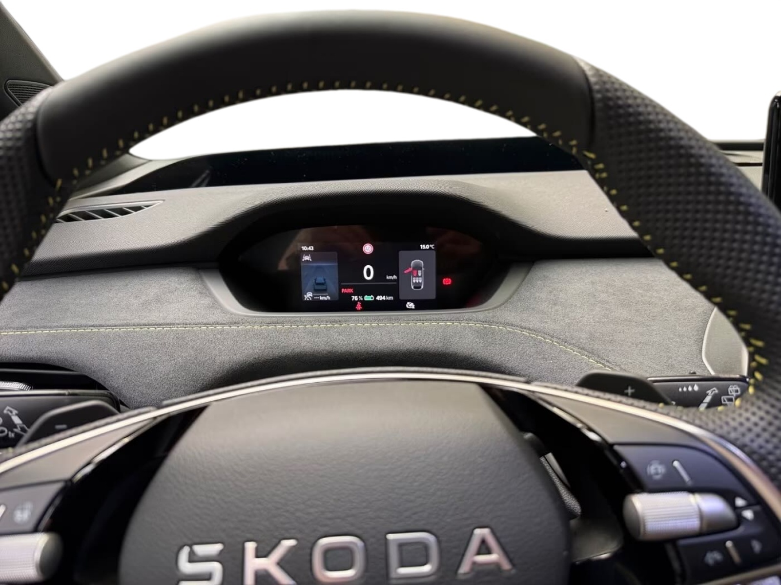 SKODA Elroq 85 RS 4x4-image-8