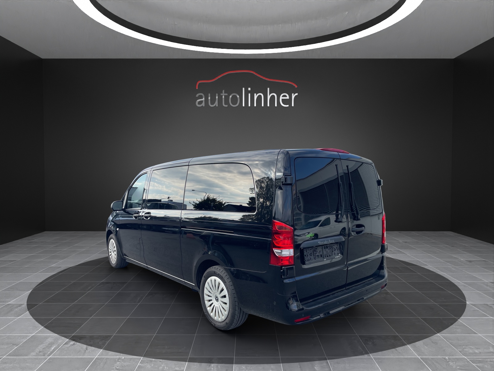 MERCEDES-BENZ Vito 119 CDI Extralang Pro Tourer 4Matic 9G-Tronic-image-2