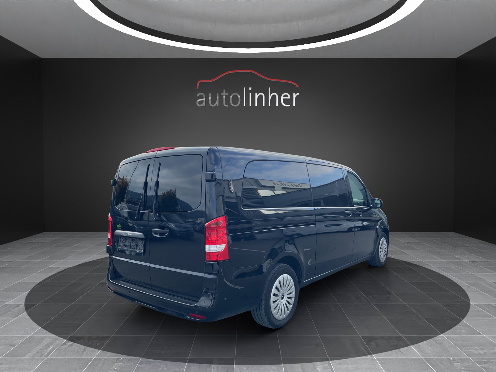 MERCEDES-BENZ Vito 119 CDI Extralang Pro Tourer 4Matic 9G-Tronic-image-4