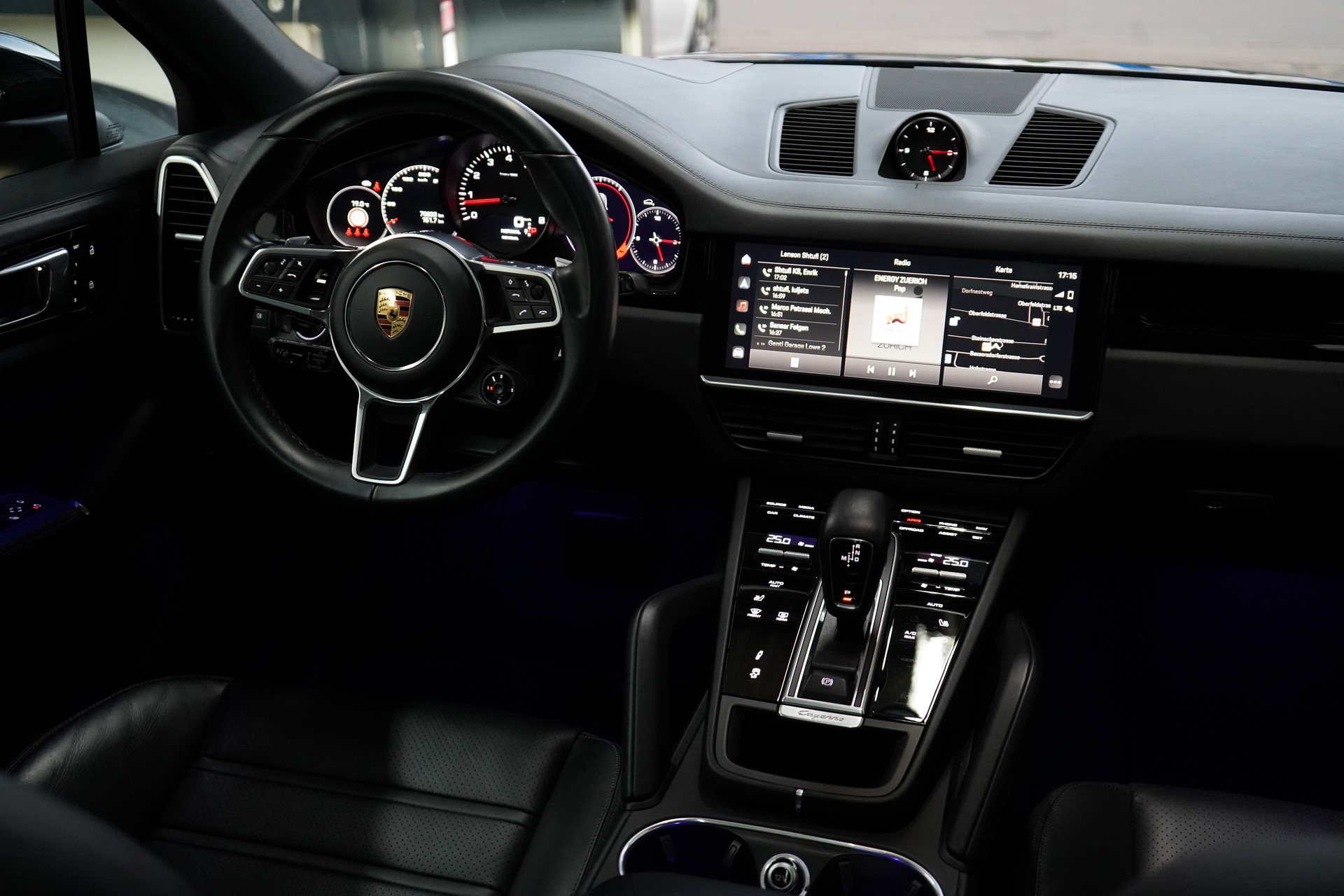 PORSCHE Cayenne Coupé Platinum Edition-image-27
