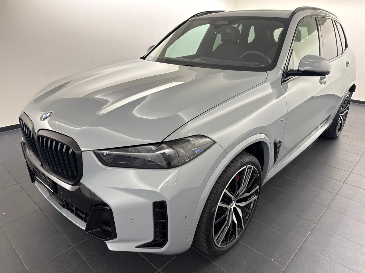 BMW X5 xD 48V 30d M Sport Pro-image-0