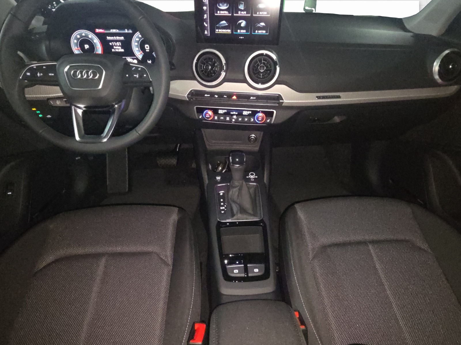 AUDI Q2 40 TFSI S line Attraction quattro S-tronic-image-6