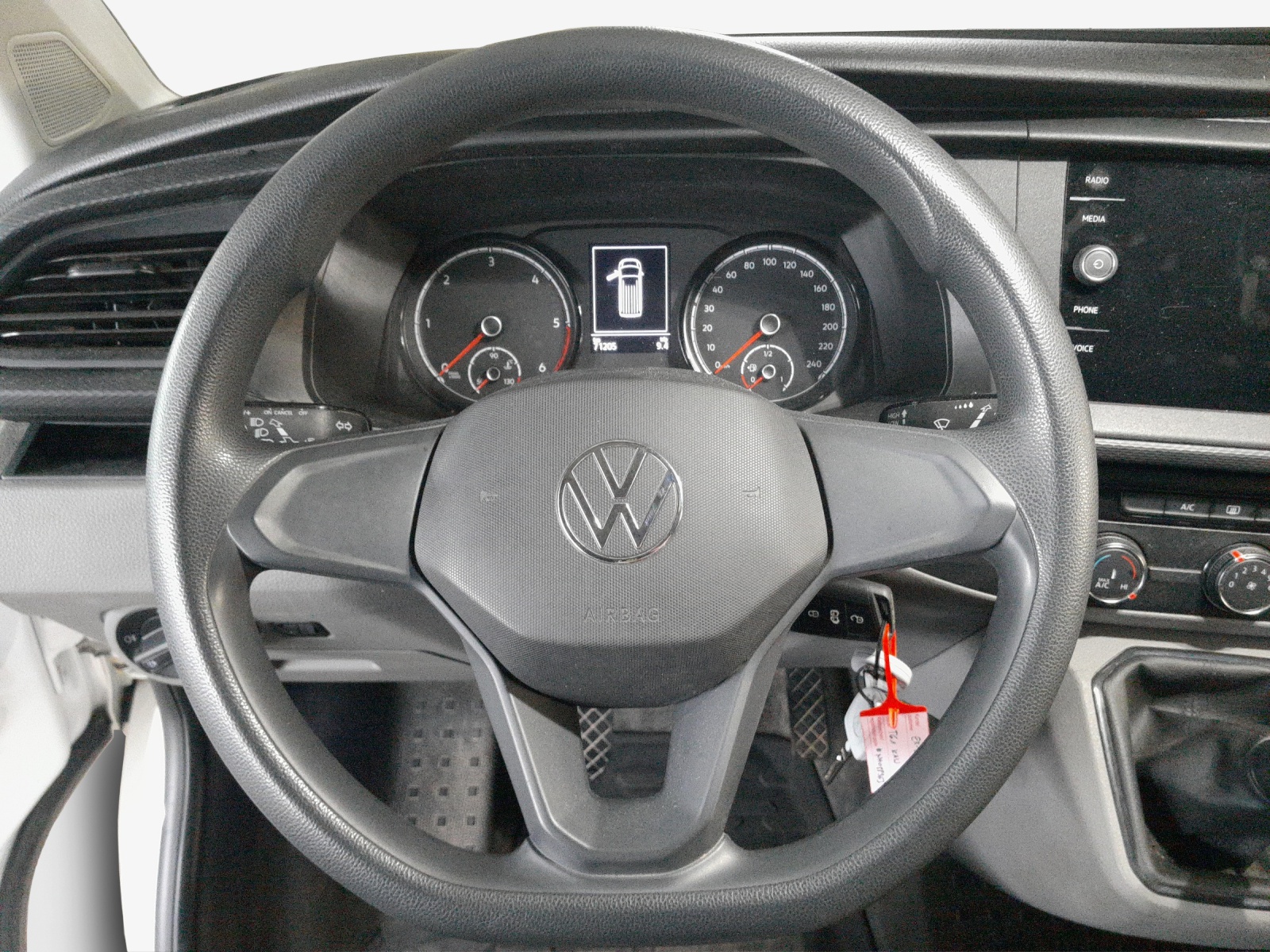 VW T6.1 2.0 TDI-image-9