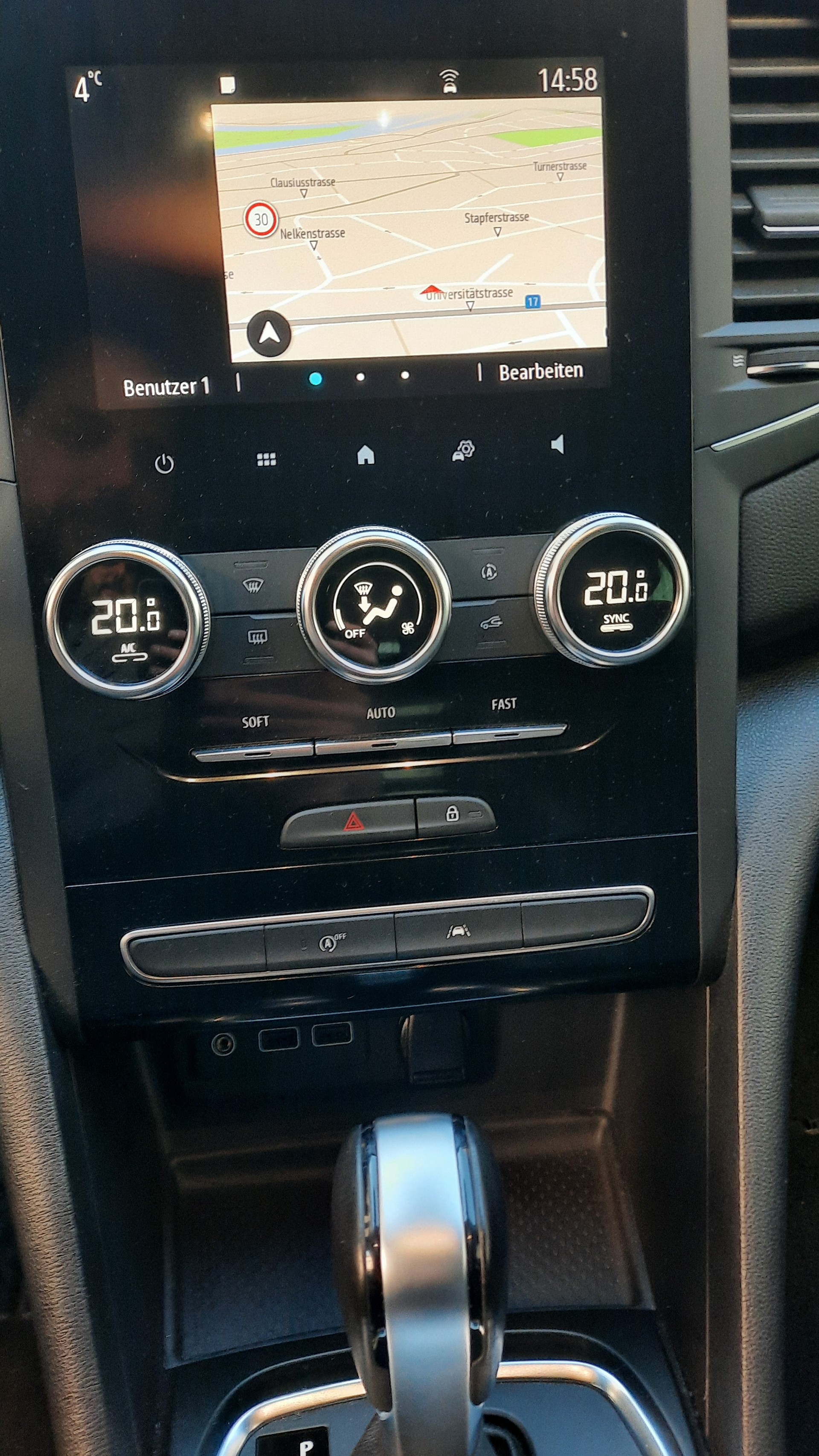 RENAULT Mégane Grandtour 1.3 16V Intens EDC-image-5