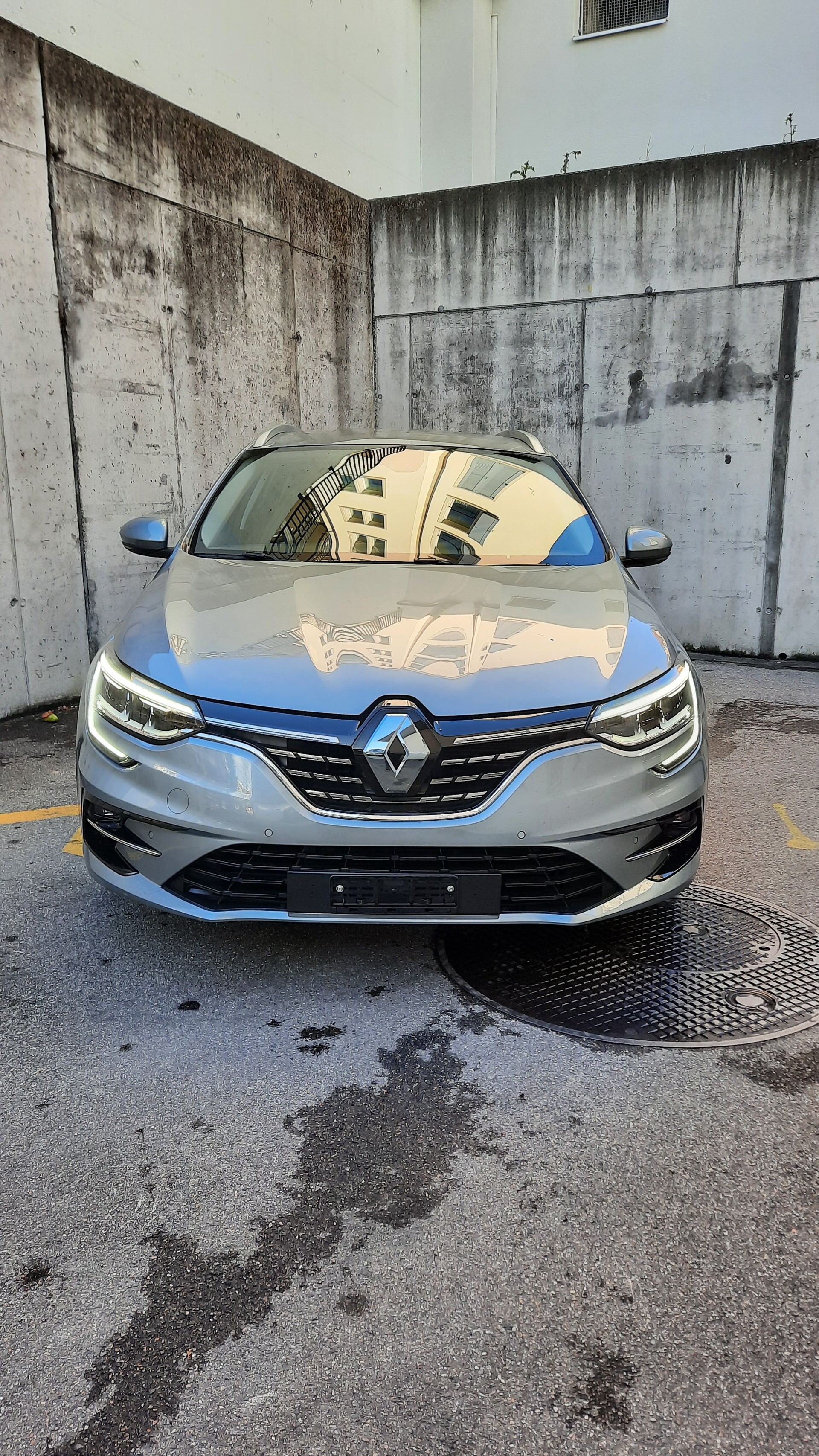RENAULT Mégane Grandtour 1.3 16V Intens EDC-image-2