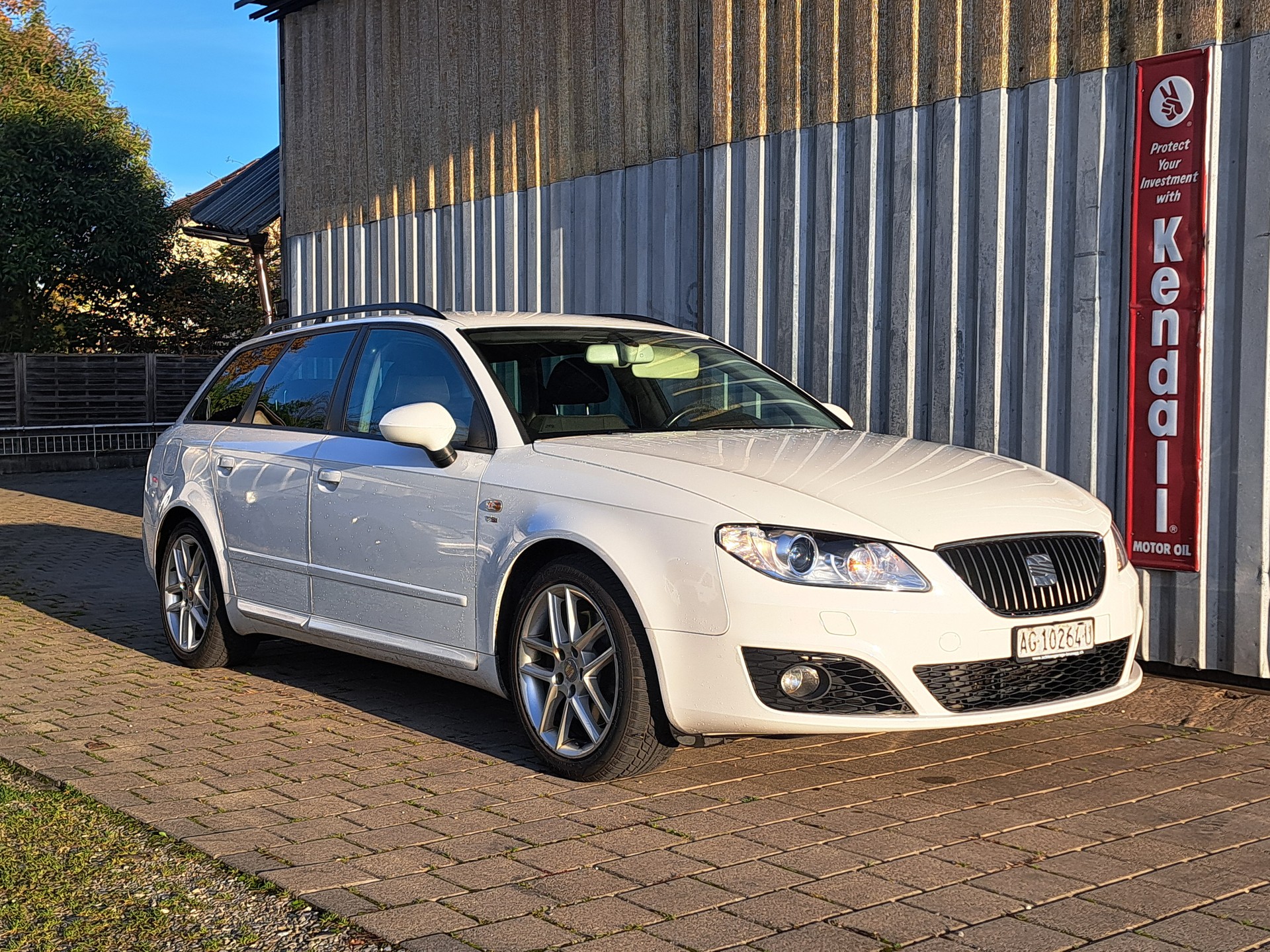 SEAT Exeo ST 2.0 TSI Sport-image-0