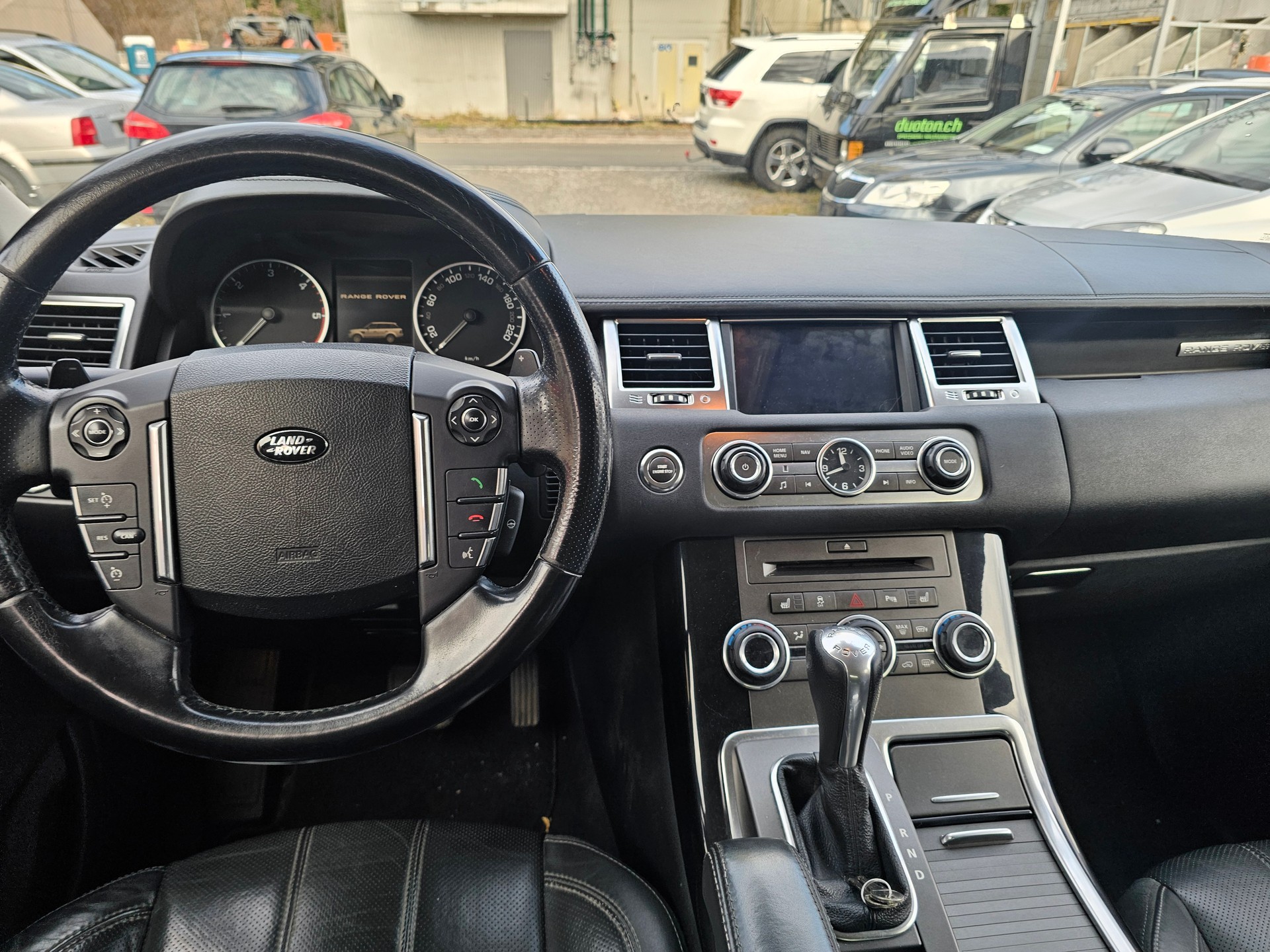 LAND ROVER Range Rover Sport 3.0 TDV6 HSE Automatic-image-8