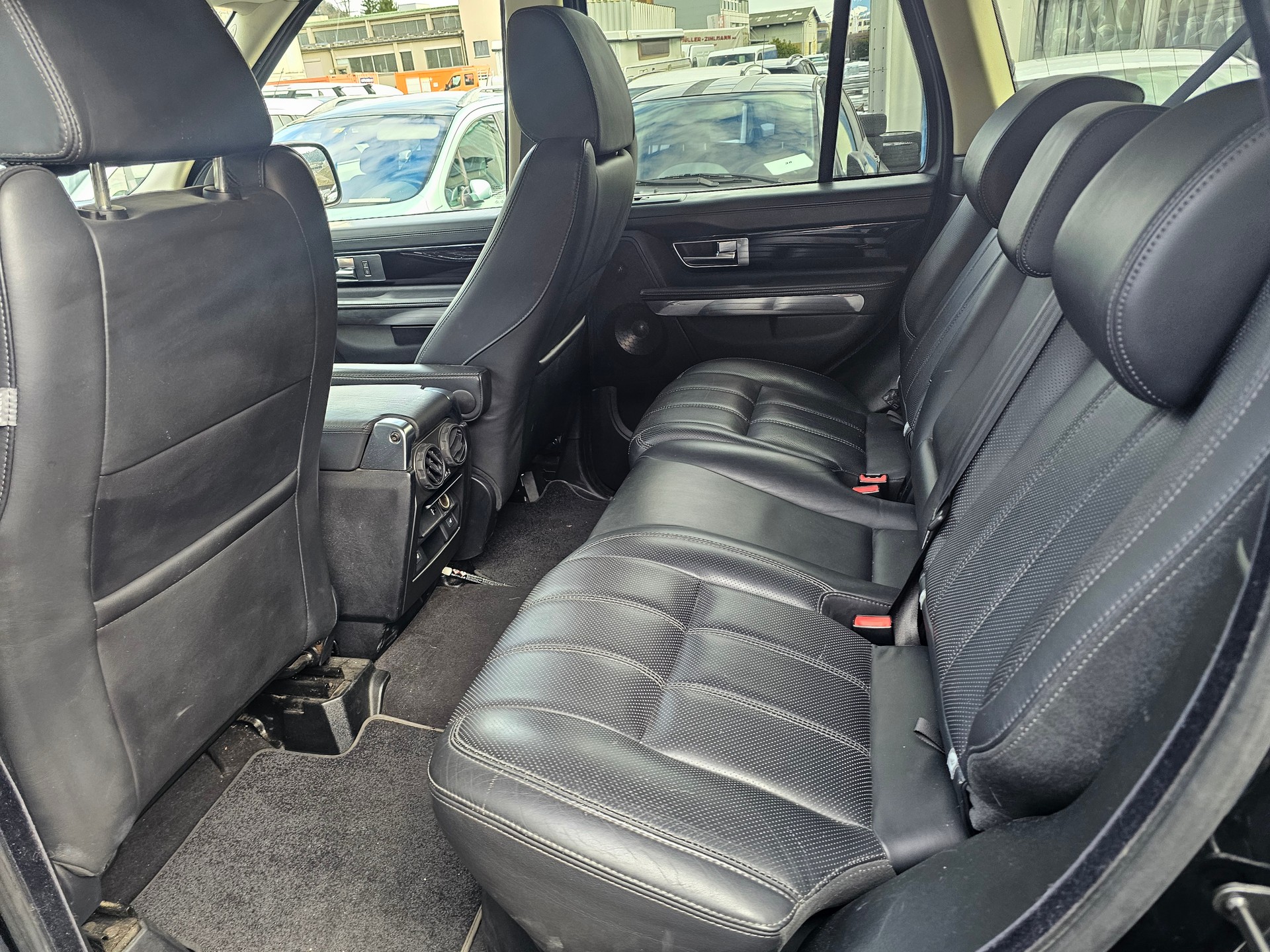 LAND ROVER Range Rover Sport 3.0 TDV6 HSE Automatic-image-7