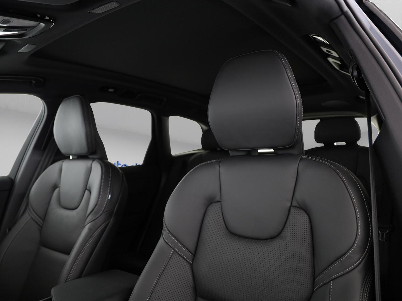 VOLVO XC60 2.0 T8 TE Black Edition eAWD-image-8