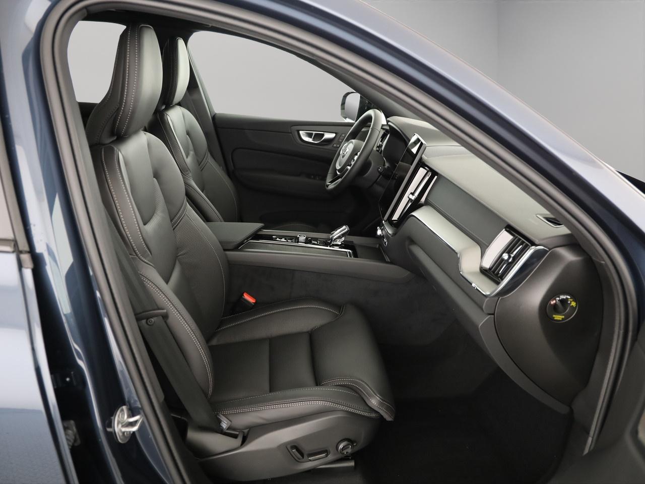 VOLVO XC60 2.0 T8 TE Black Edition eAWD-image-6