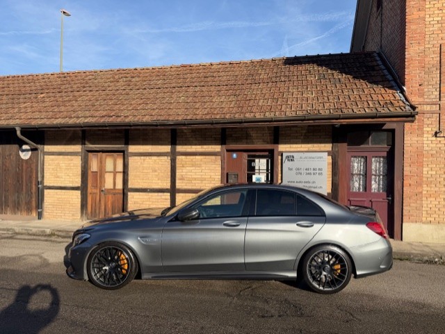 MERCEDES-BENZ C 63 S AMG Speedshift-image-2