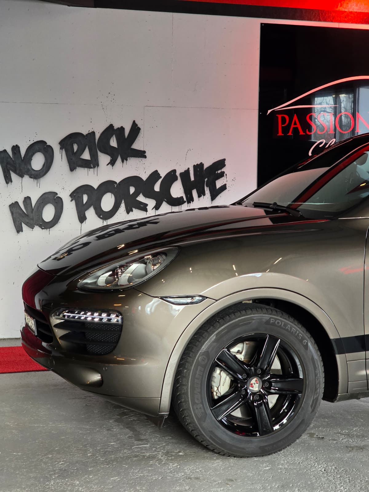 PORSCHE Cayenne S-image-1