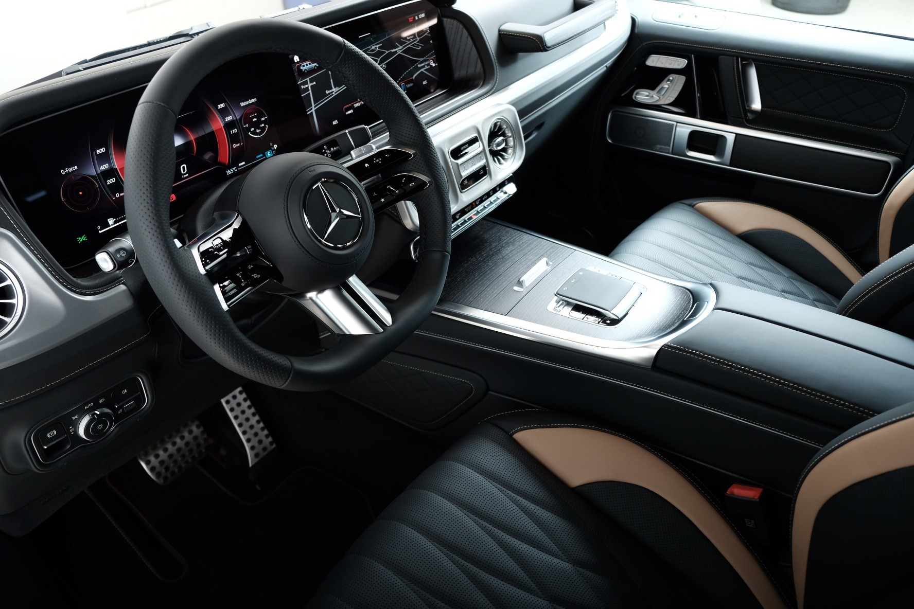 MERCEDES-BENZ G 500 9G-Tronic-image-8