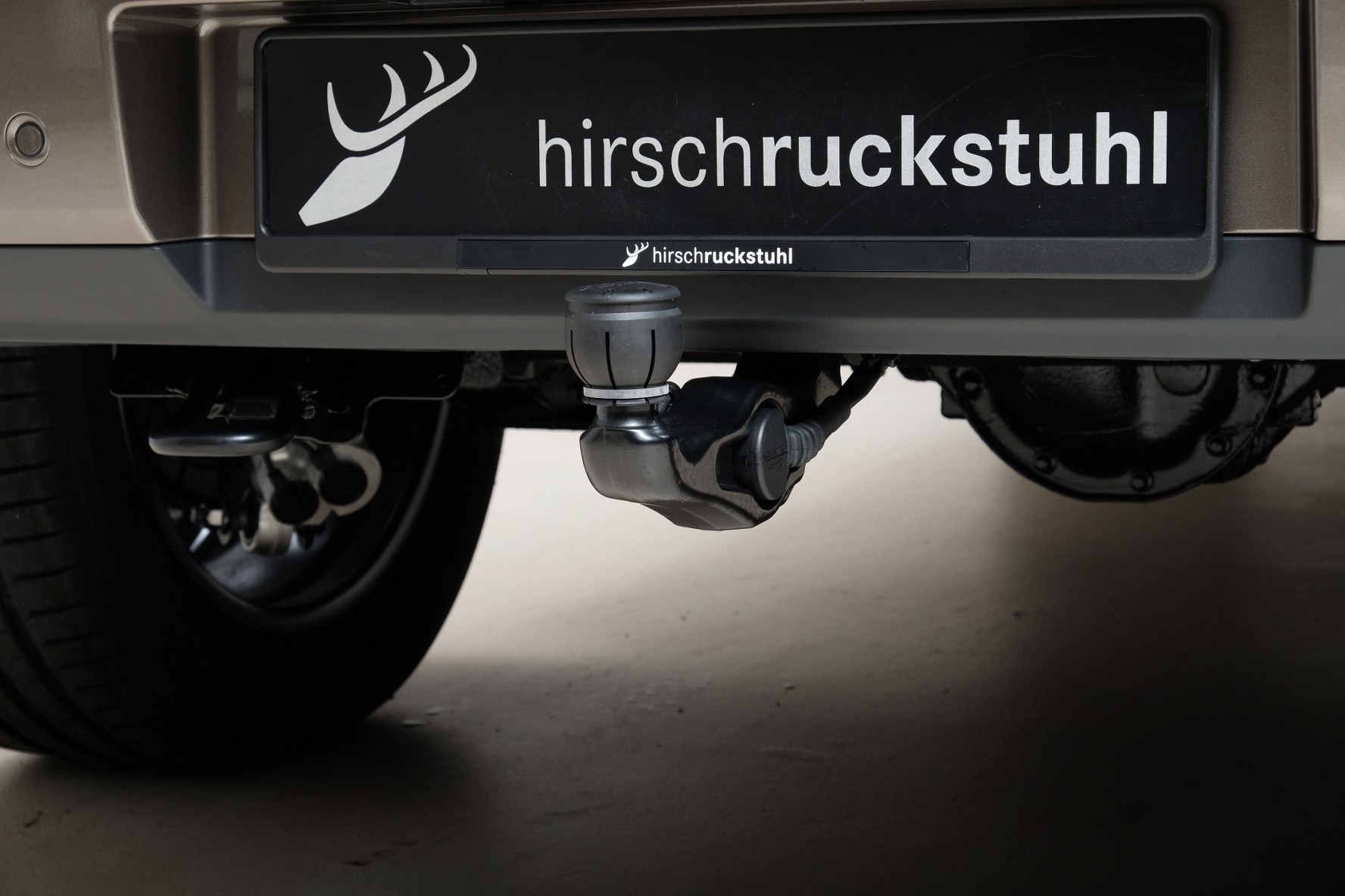 MERCEDES-BENZ G 500 9G-Tronic-image-13