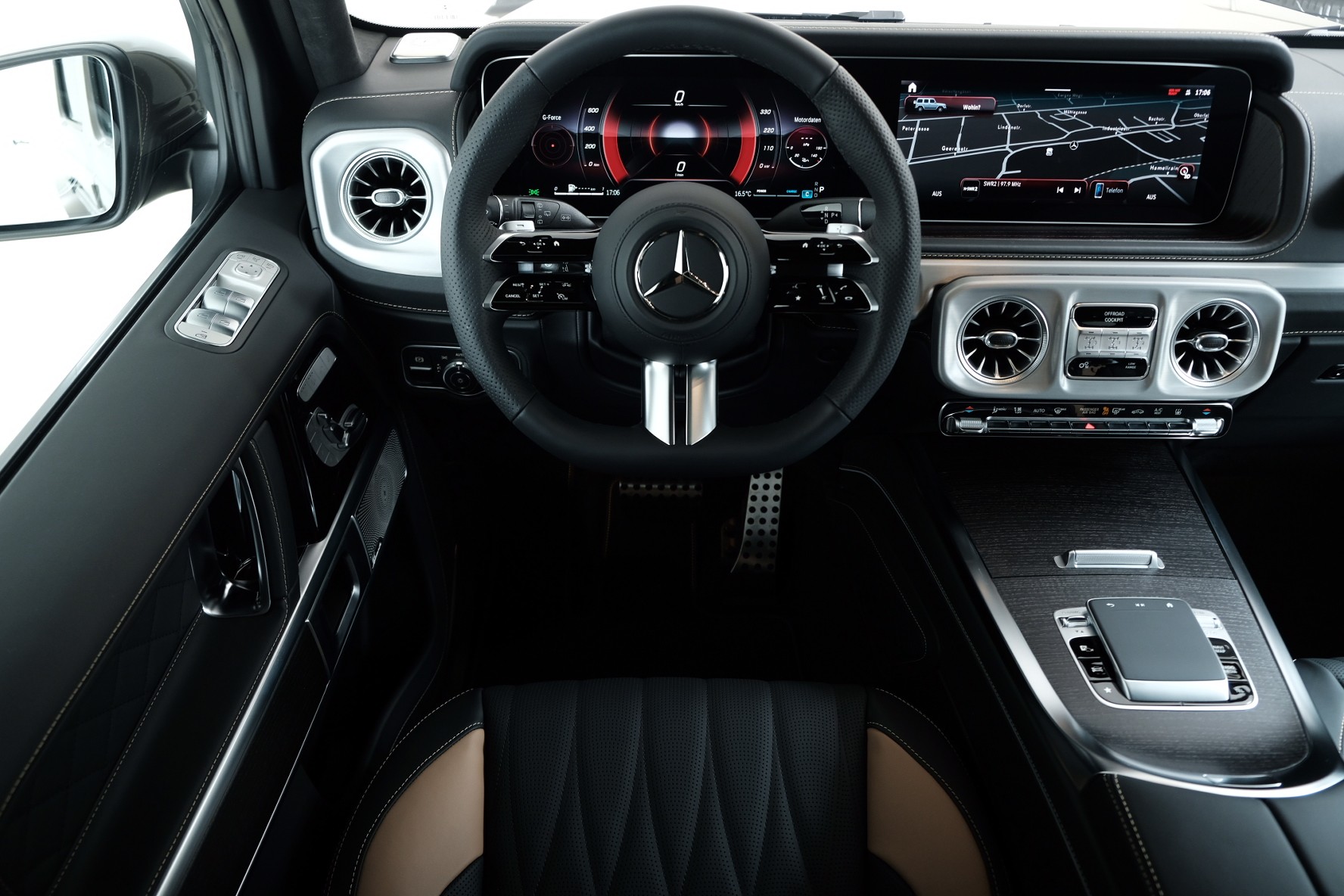 MERCEDES-BENZ G 500 9G-Tronic-image-6