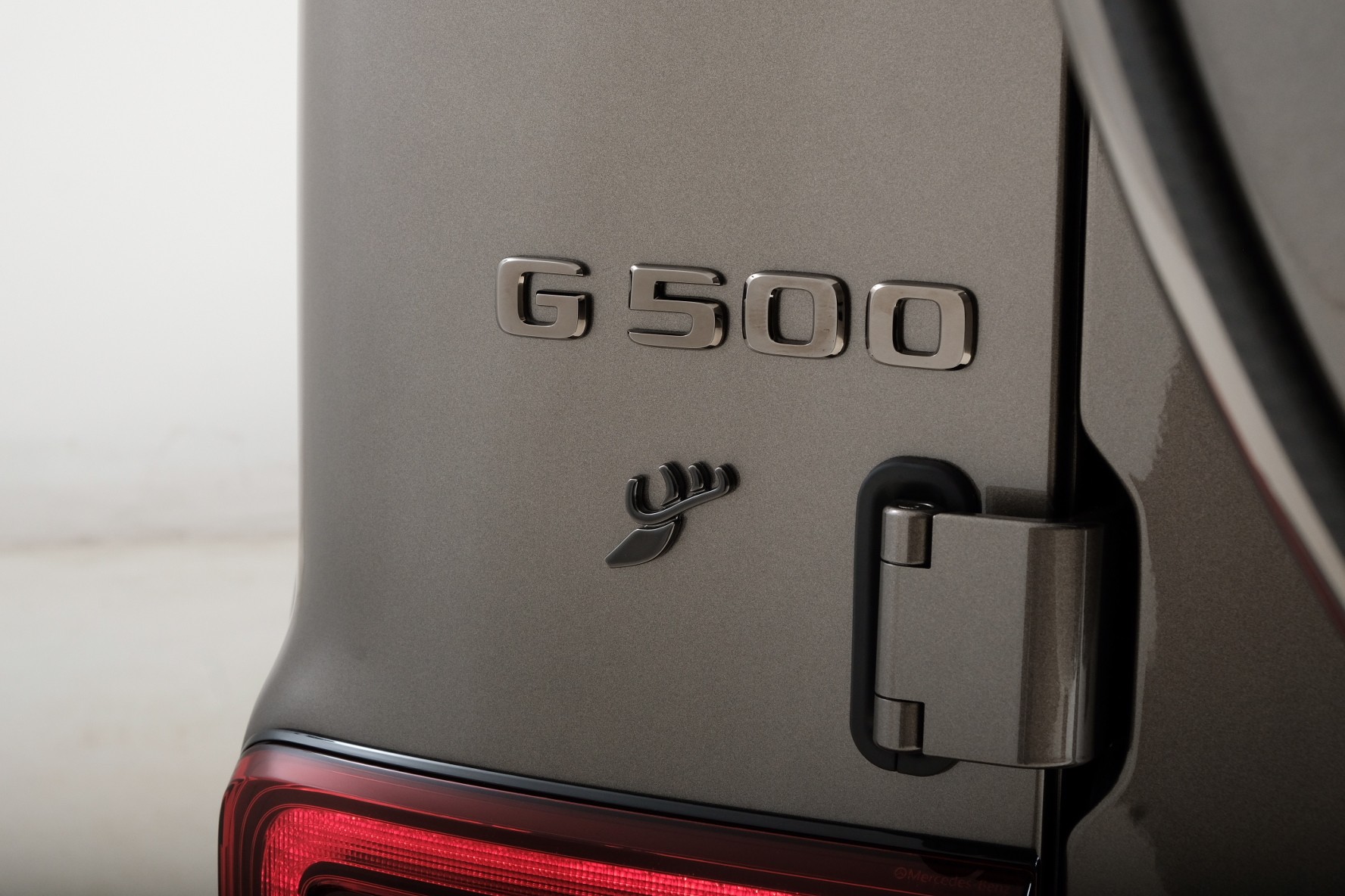 MERCEDES-BENZ G 500 9G-Tronic-image-16
