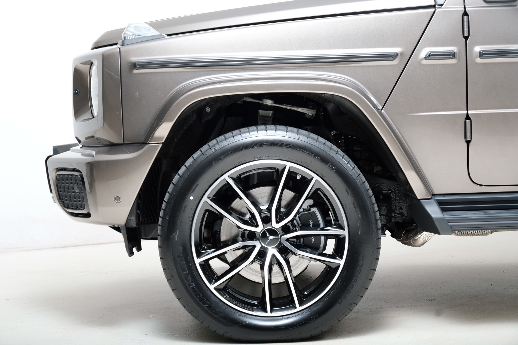 MERCEDES-BENZ G 500 9G-Tronic-image-2