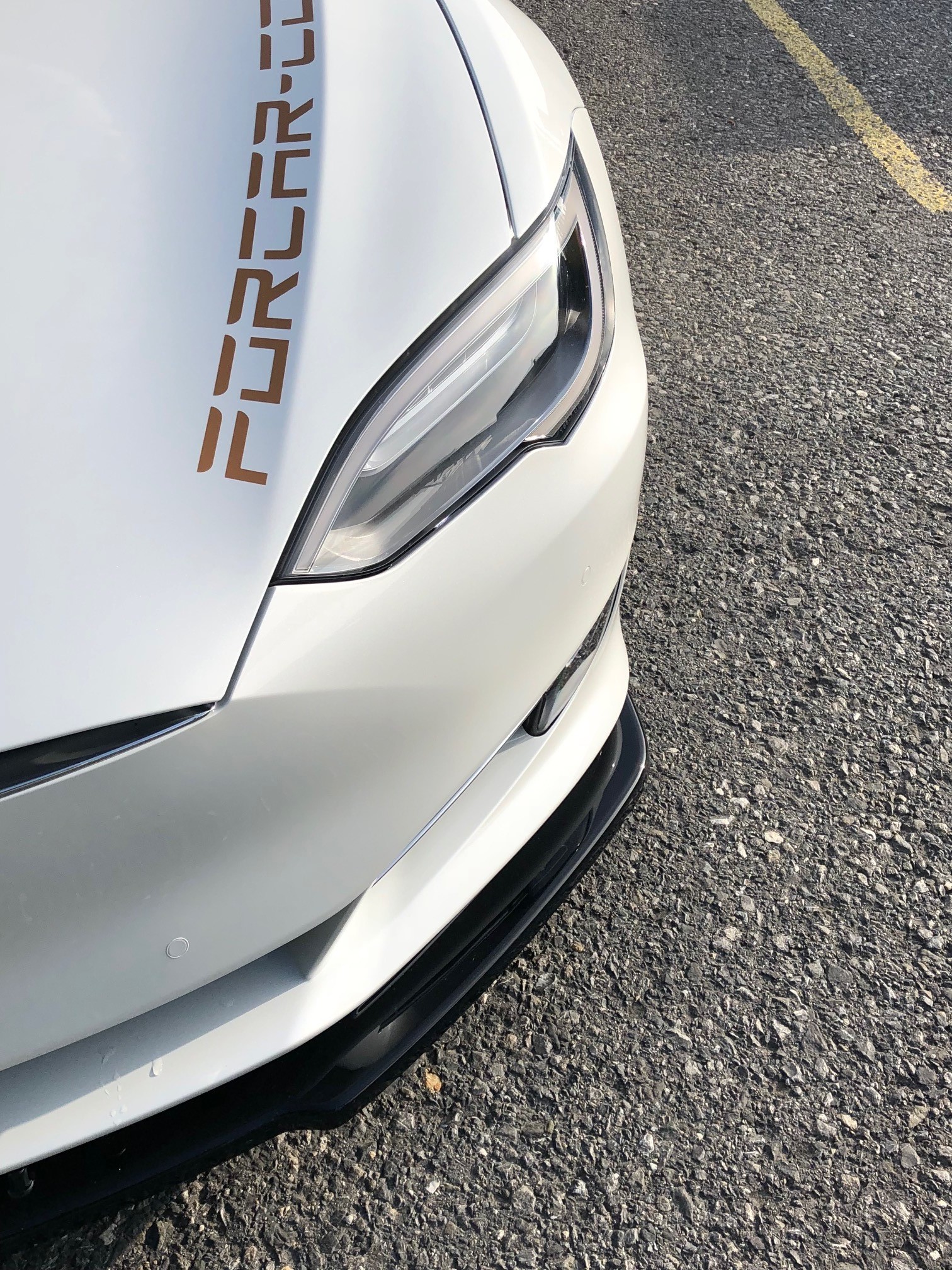 TESLA Model S 75 D-image-3