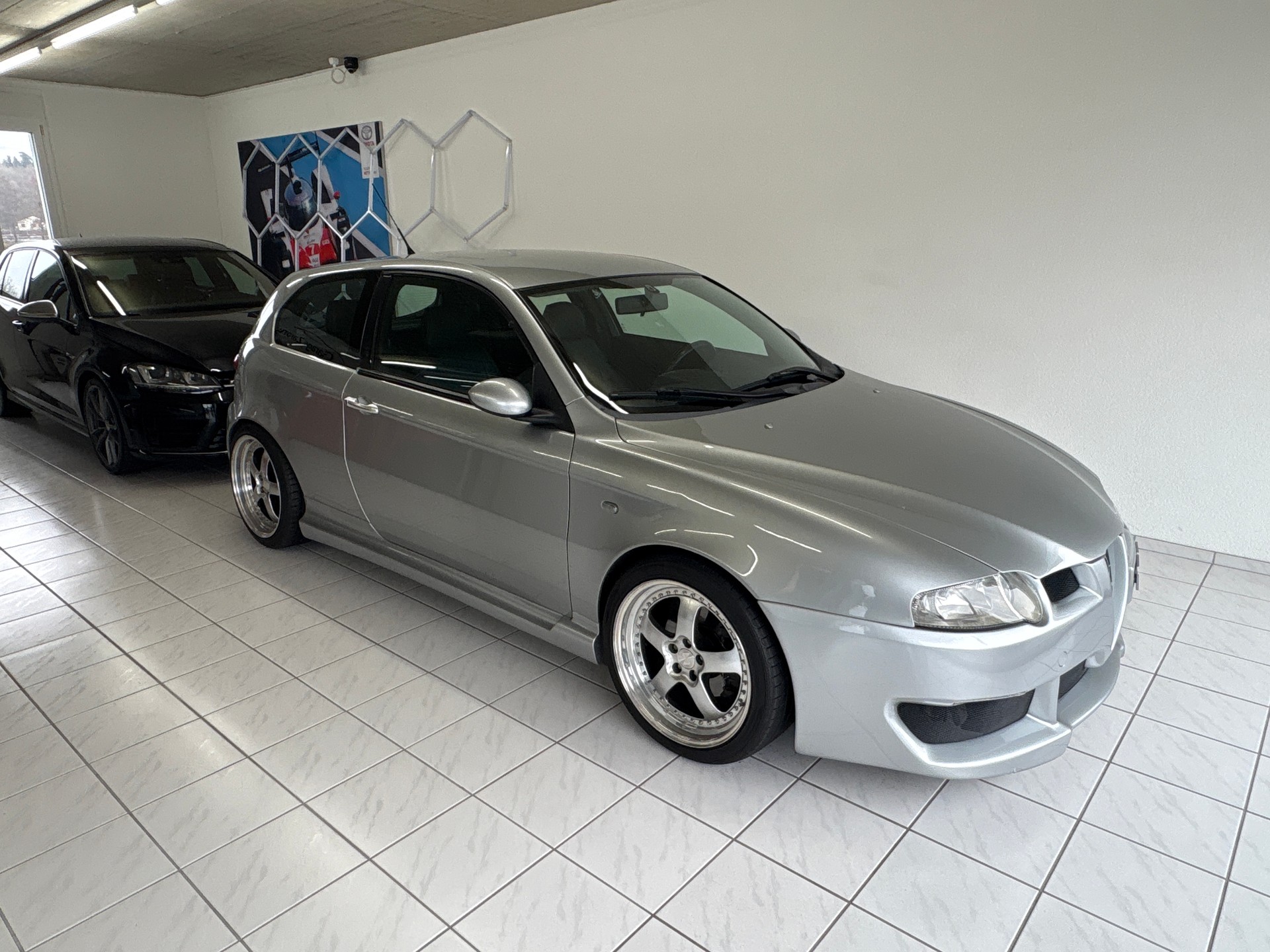 ALFA ROMEO 147 2.0 TS 16V Distinctive-image-0