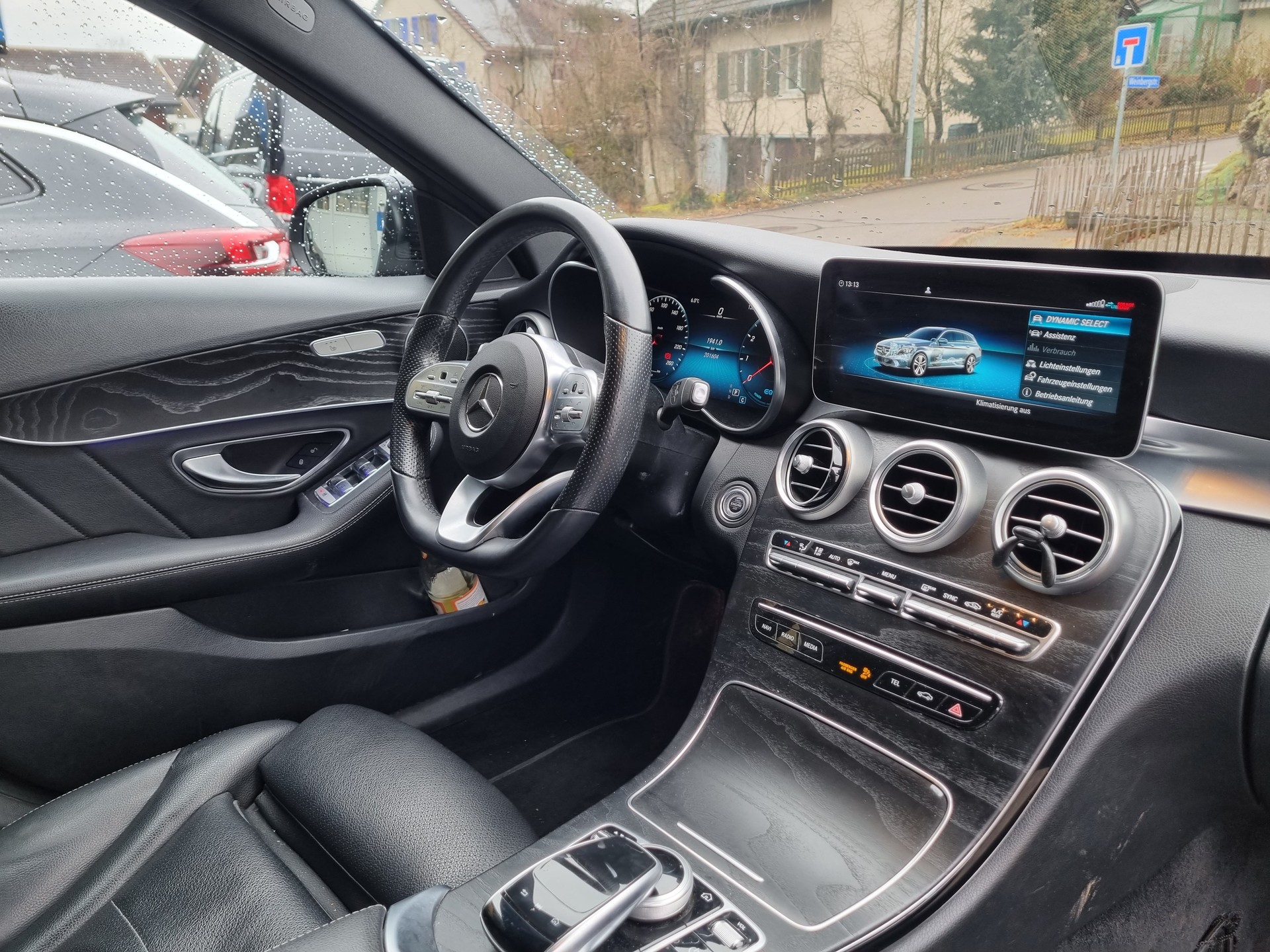 MERCEDES-BENZ C 200 Swiss Star AMG Line 4M 9G-Tronic-image-6