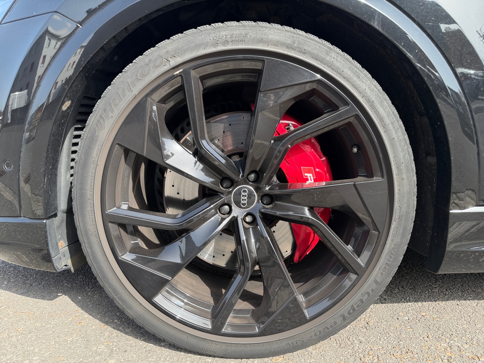 AUDI RSQ8 quattro tiptronic-image-8