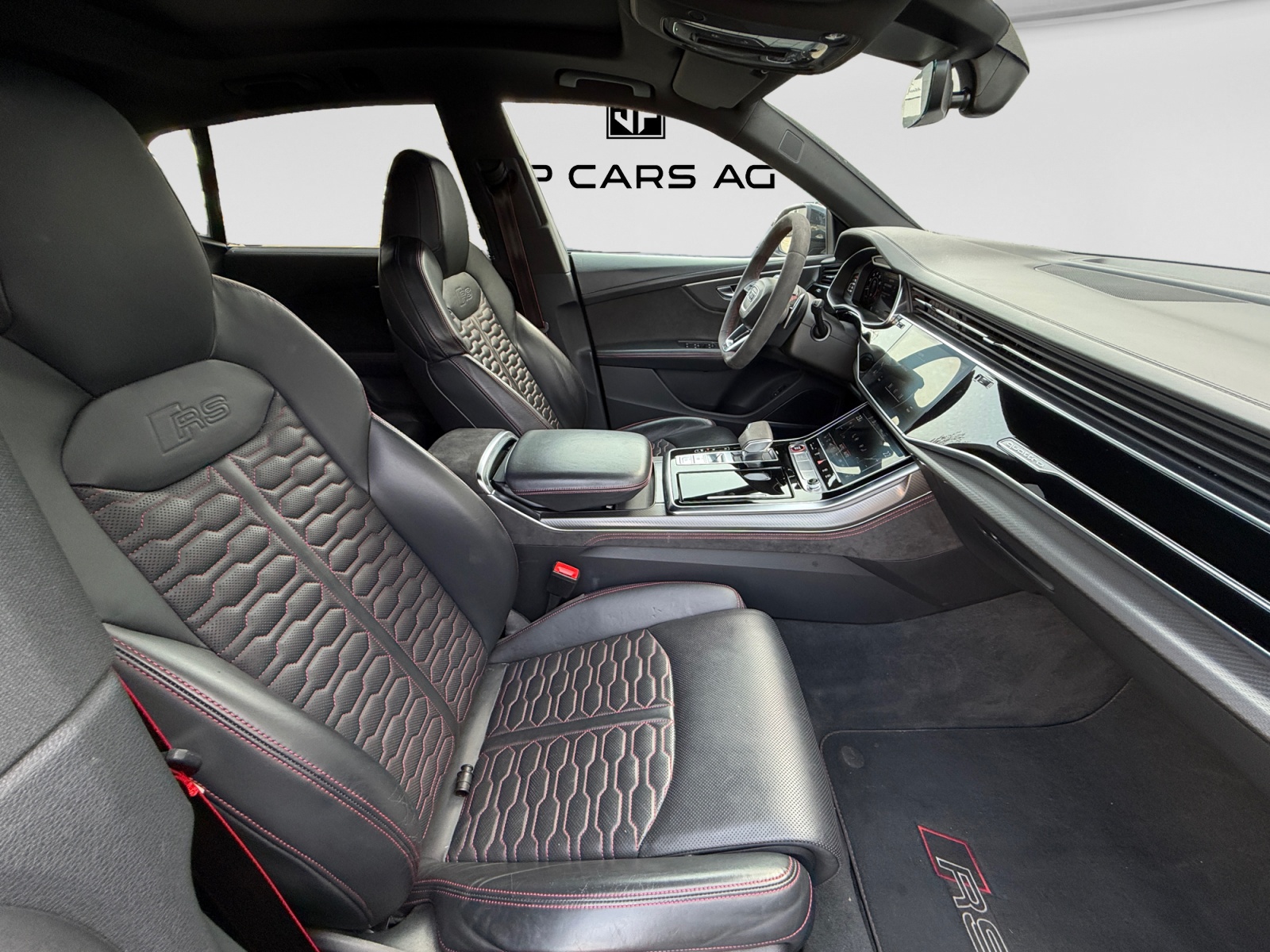 AUDI RSQ8 quattro tiptronic-image-16