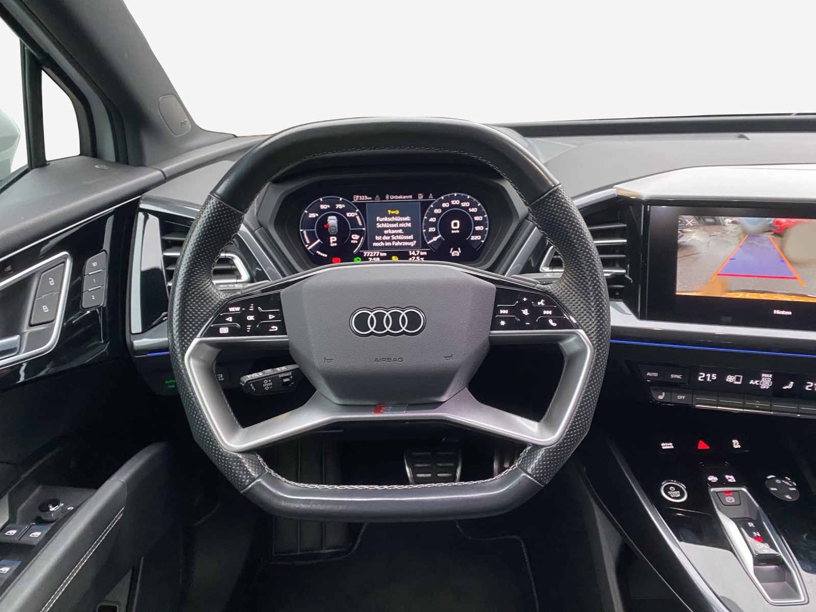 AUDI Q4 Sportback e-tron 50 quattro-image-9