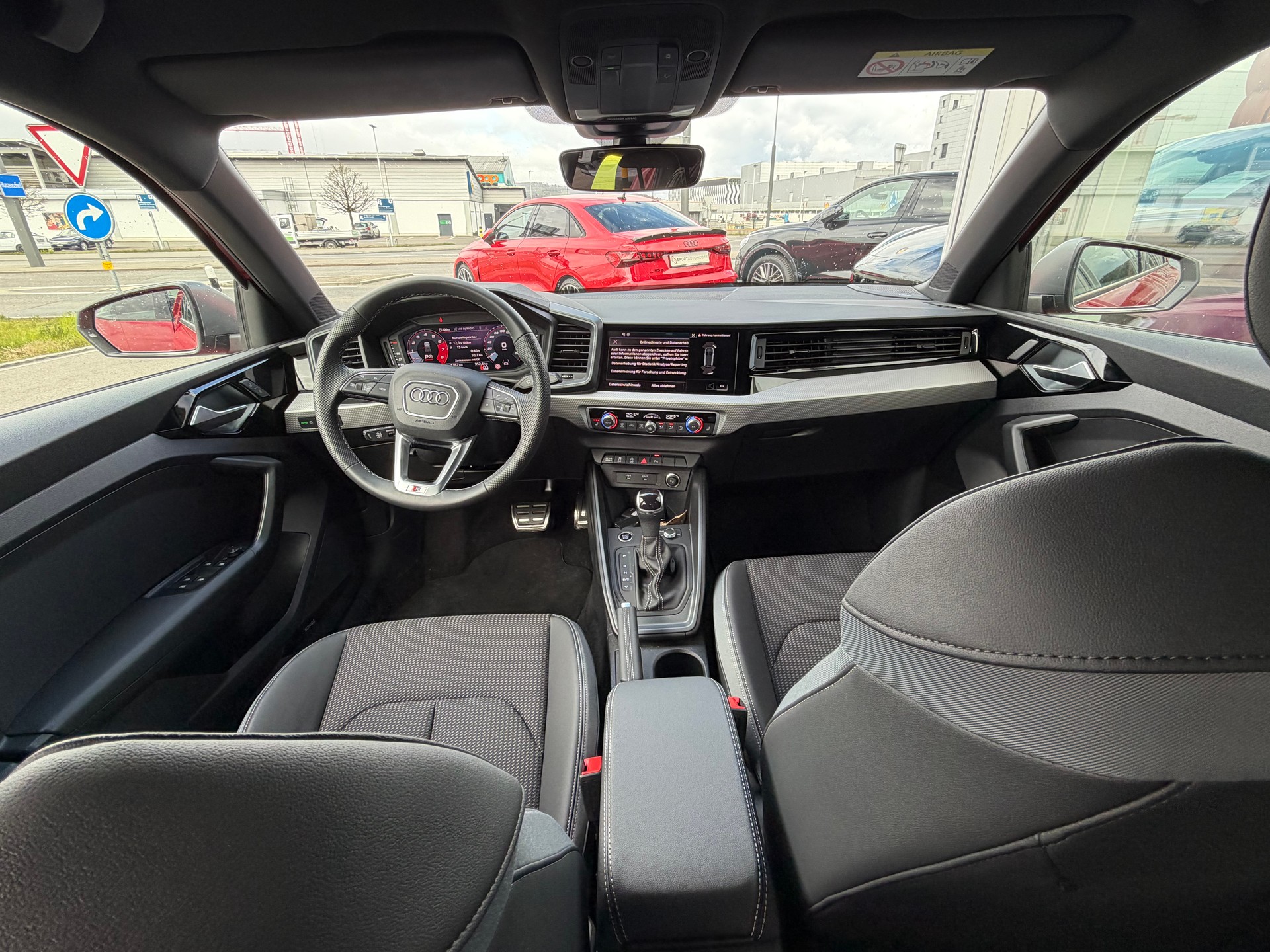 AUDI A1 Sportback 40 TFSI S Line S-tronic-image-11