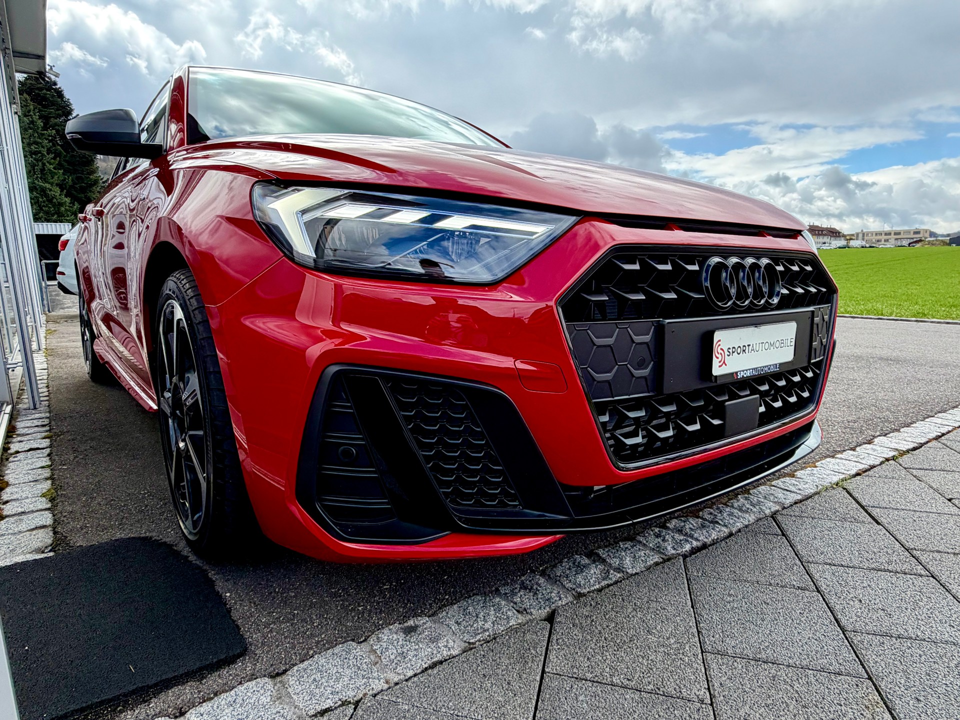 AUDI A1 Sportback 40 TFSI S Line S-tronic-image-7