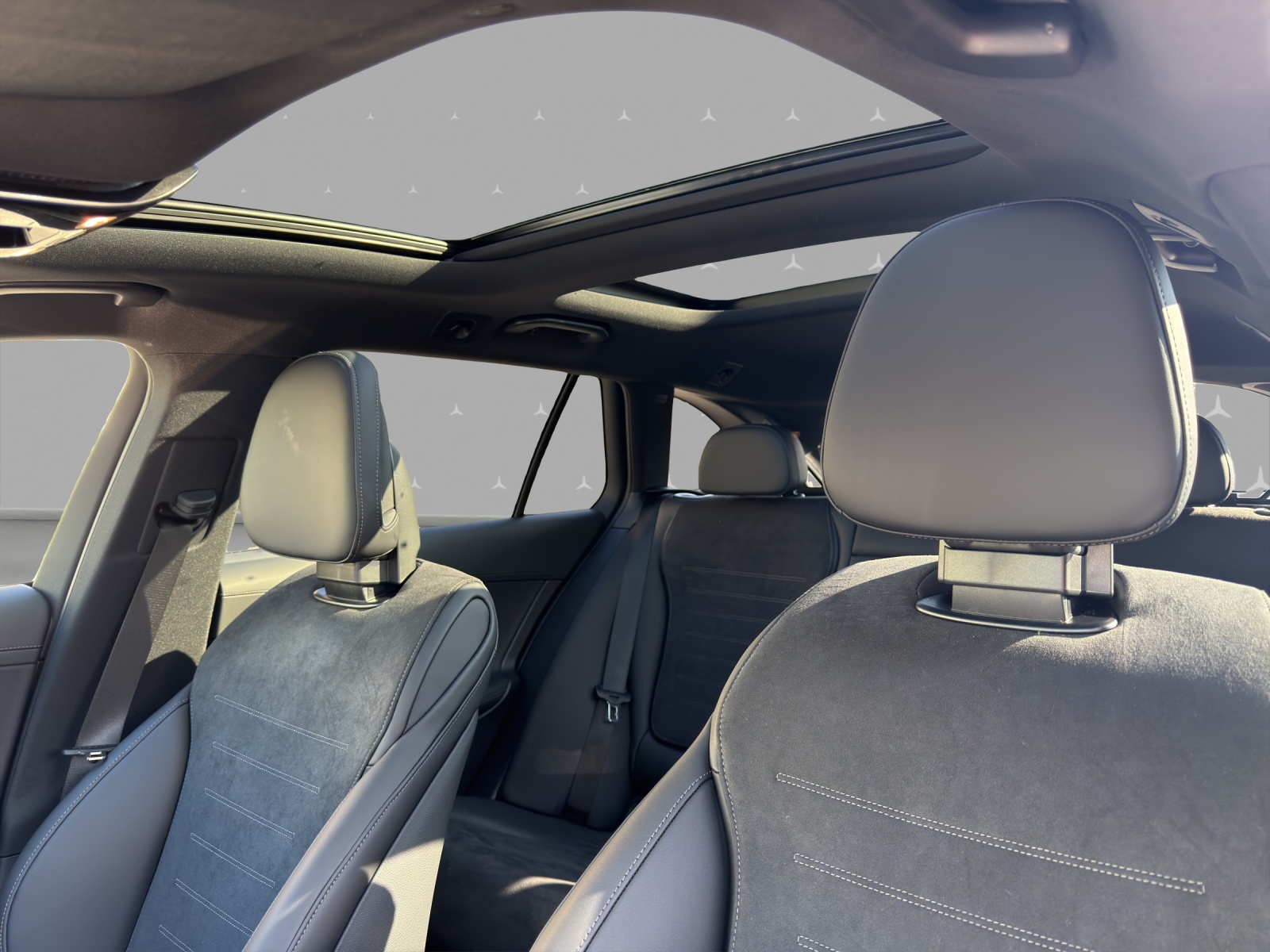 MERCEDES-BENZ C 220 d T 4 Matic Swiss Star-image-8