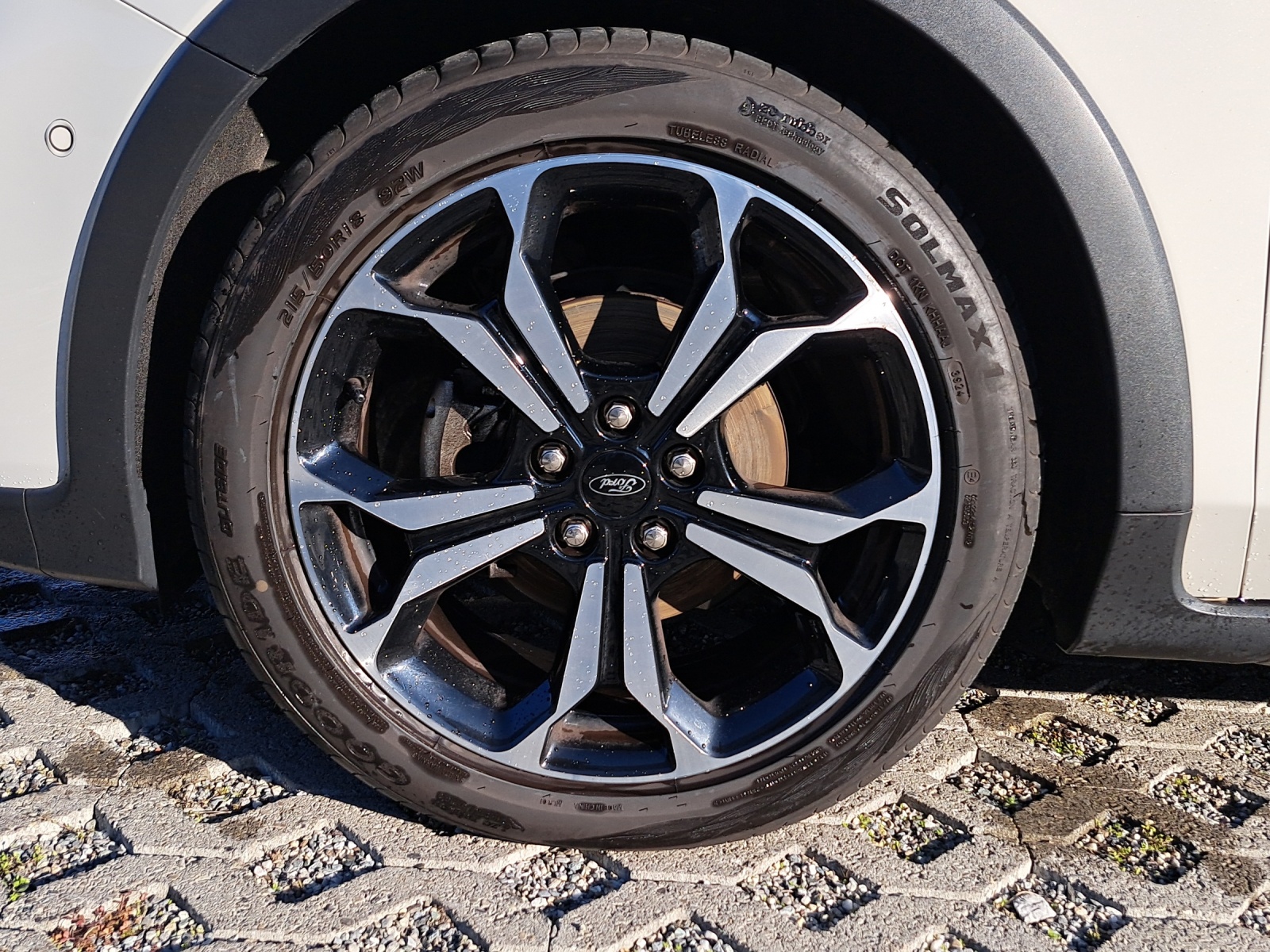 FORD Focus 1.0 SCTi Active X Automatique-image-8