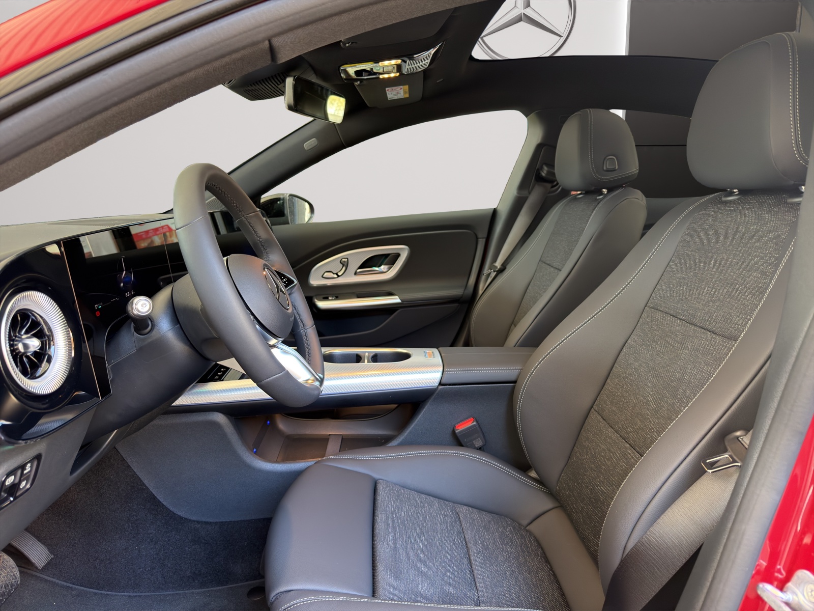 Image MERCEDES-BENZ CLA-200 CLA 200 8G-DCT 4Matic