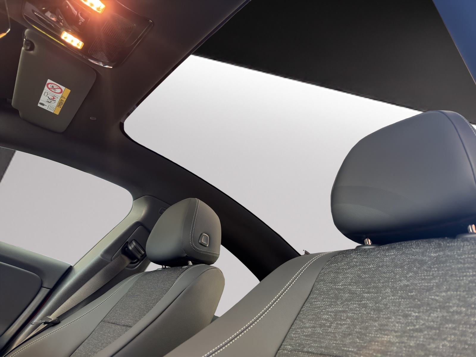 Image MERCEDES-BENZ CLA-200 CLA 200 8G-DCT 4Matic