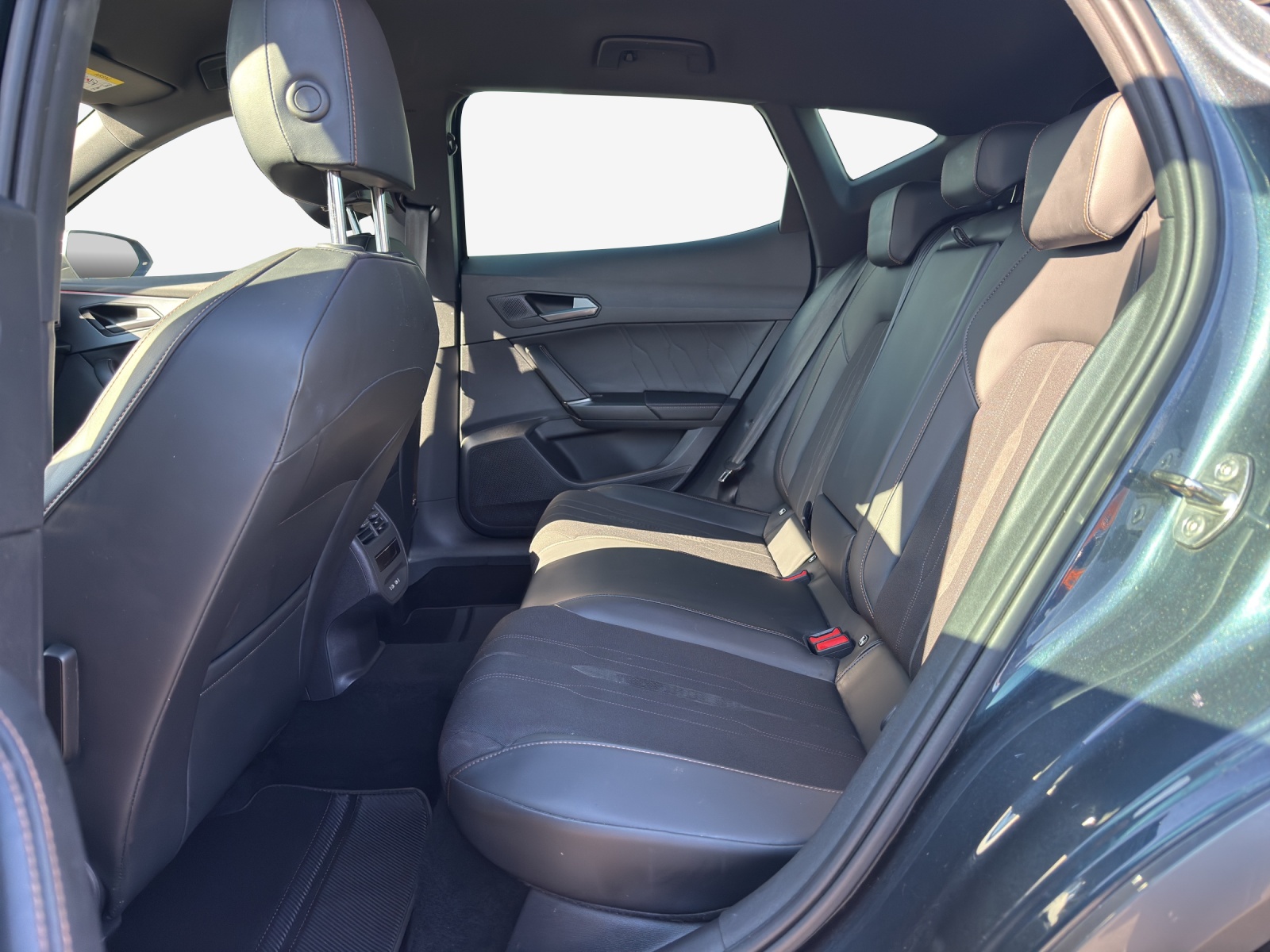 CUPRA Formentor 1.4 e-HYBRID pHEV Allalin DSG-image-12