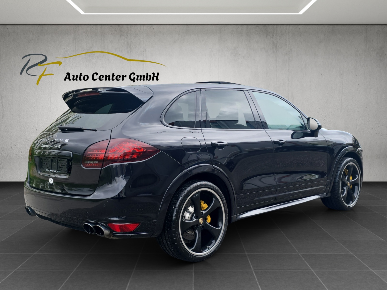 PORSCHE Cayenne Turbo S-image-3