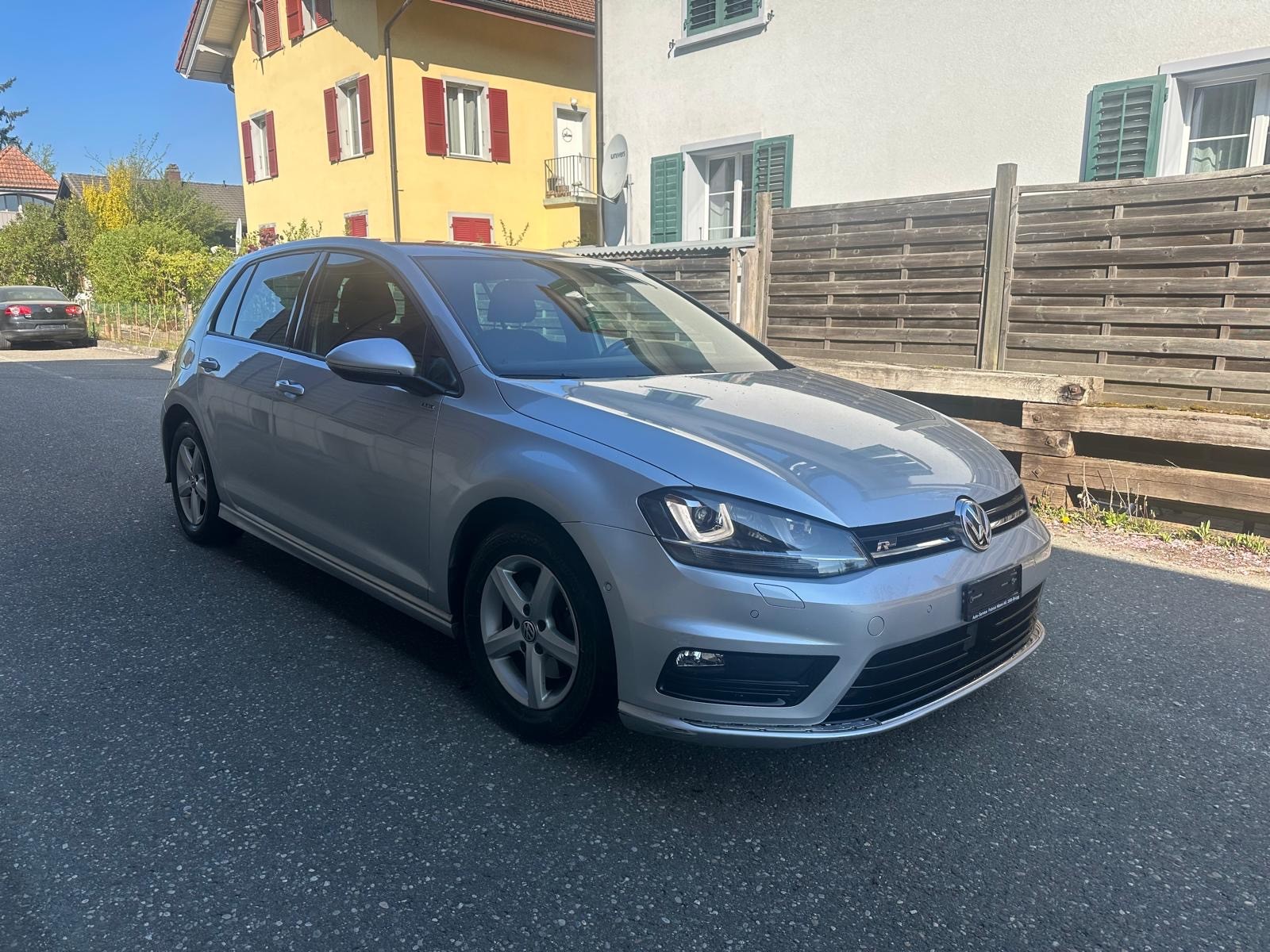 VW Golf 1.4 TSI Cup R-Line-image-0