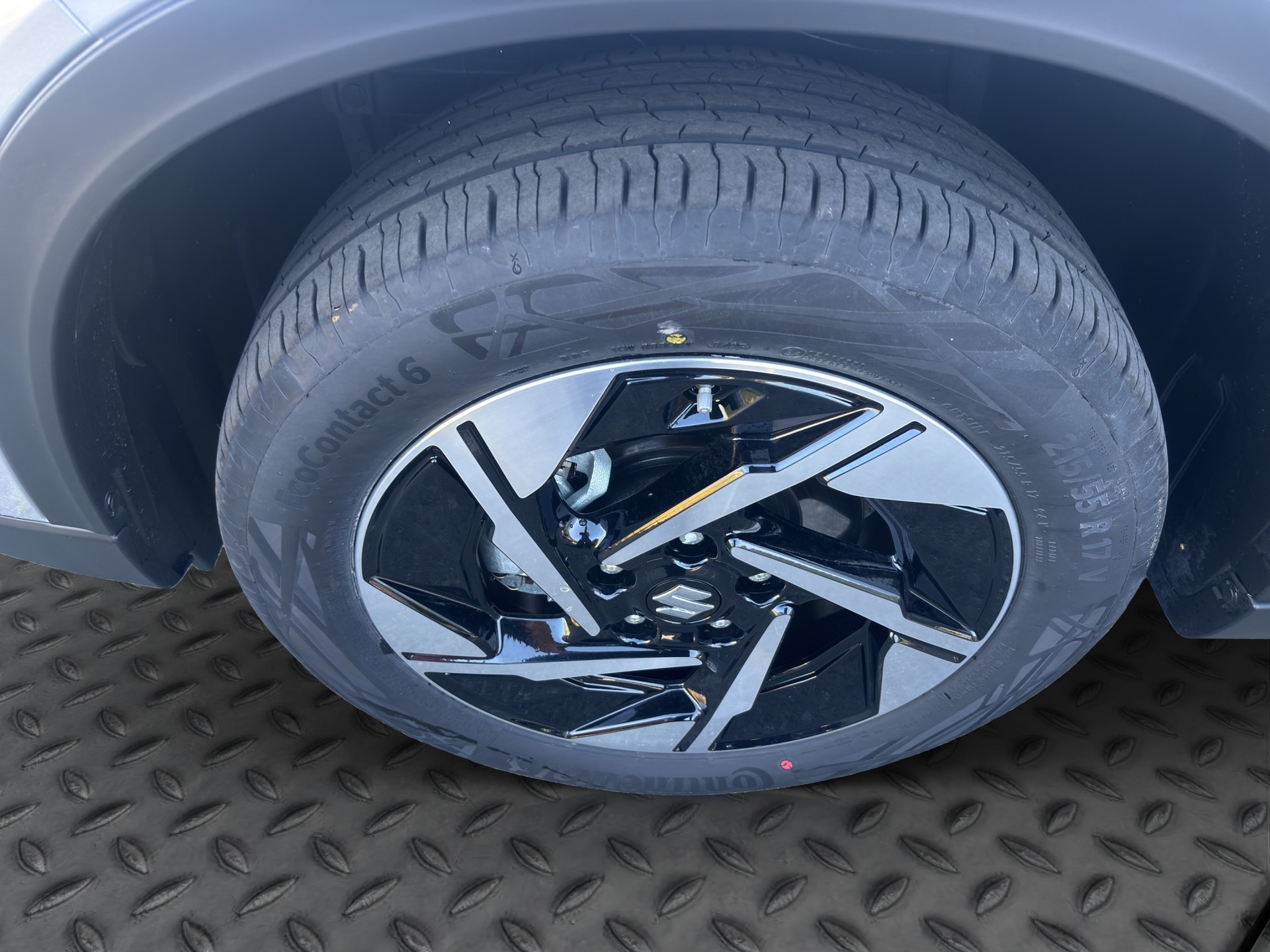SUZUKI Vitara 1.5 Hybrid Compact Top 4x4 AGS-image-16