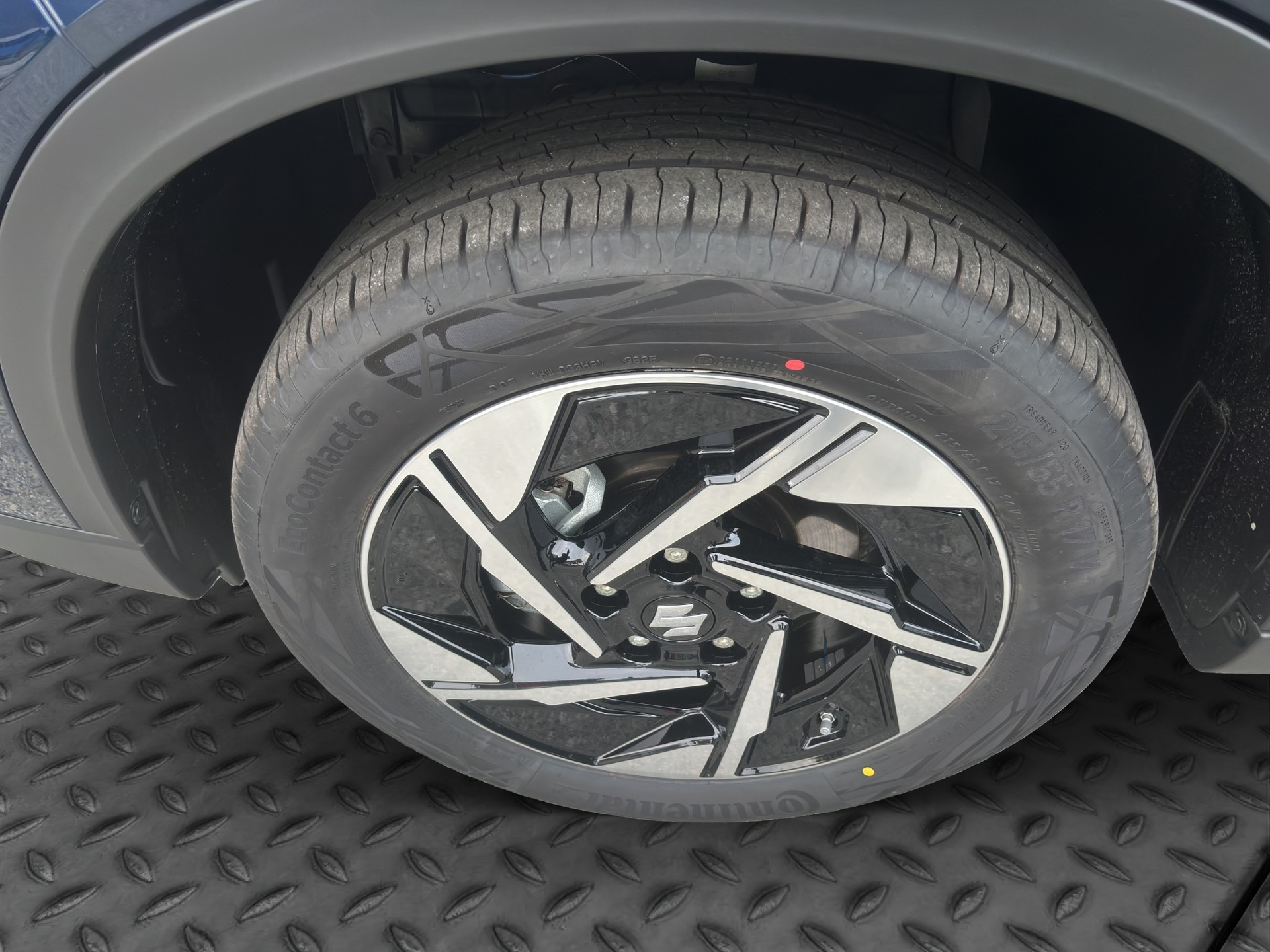SUZUKI Vitara 1.5 Hybrid Compact Top 4x4 AGS-image-16