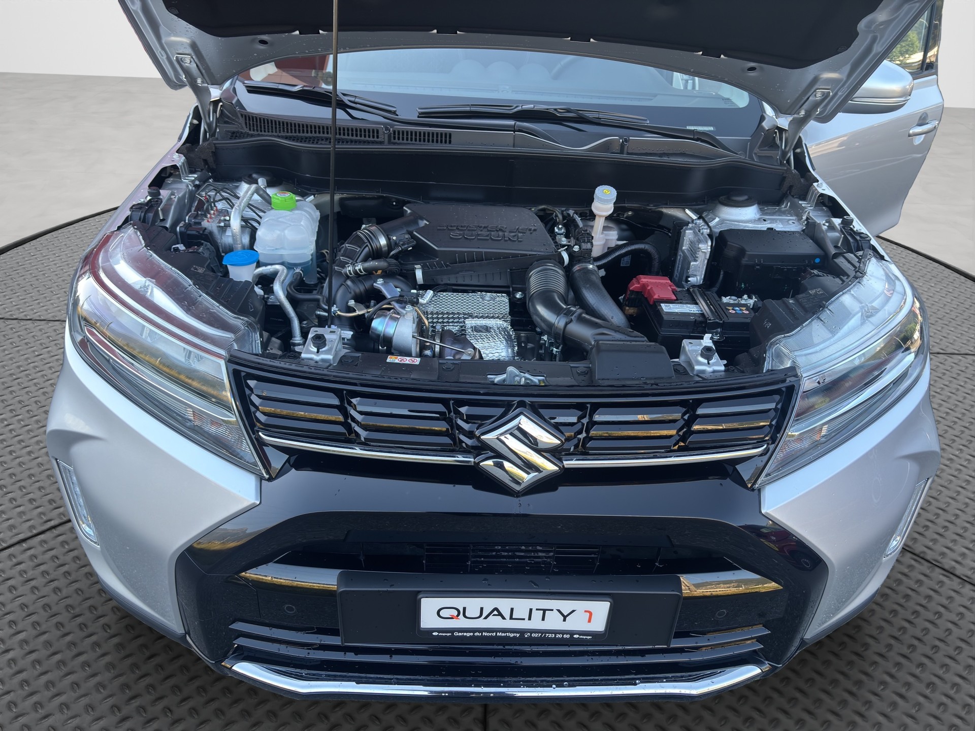 SUZUKI Vitara 1.5 Hybrid Compact Top 4x4 AGS-image-15