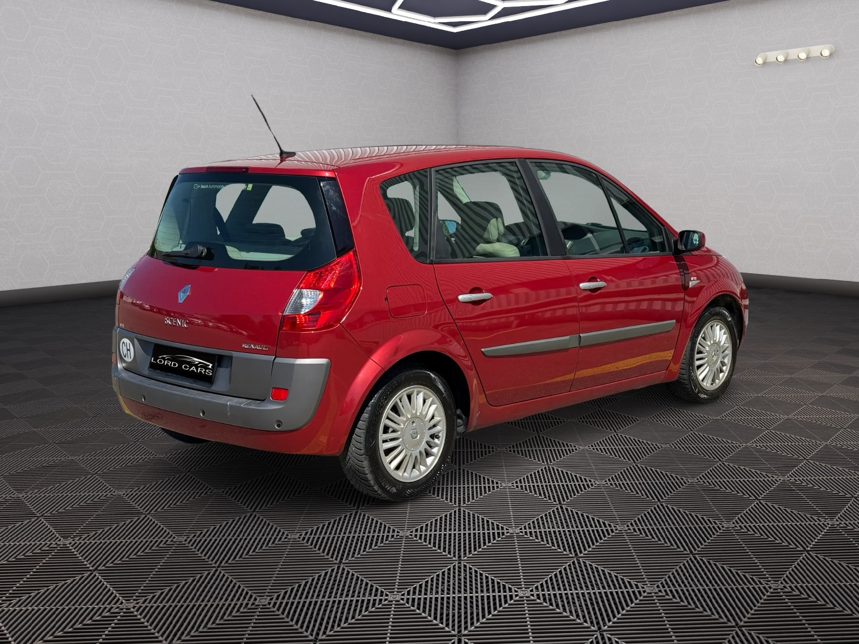 RENAULT Scénic 2.0 16V Privilège-showroom-element-3