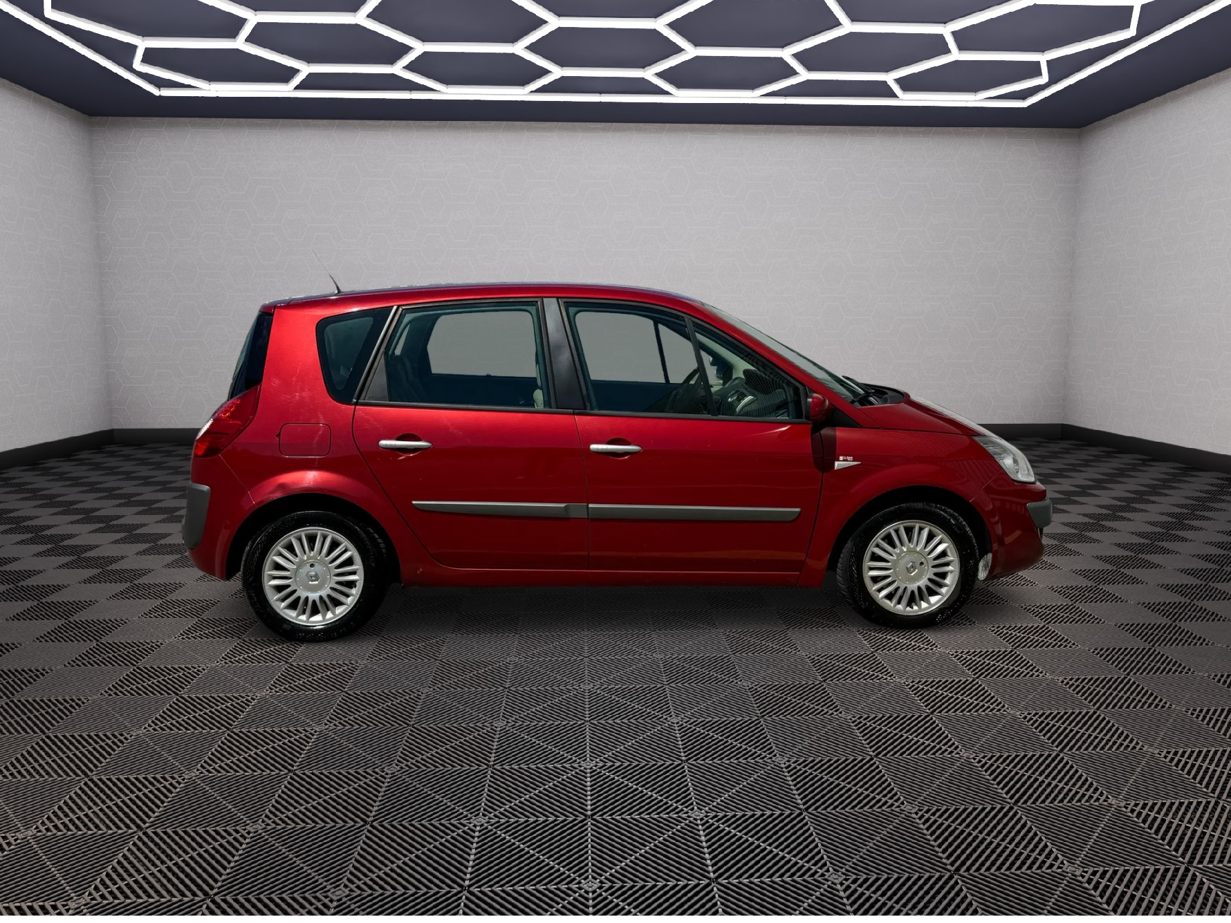 RENAULT Scénic 2.0 16V Privilège-image-7