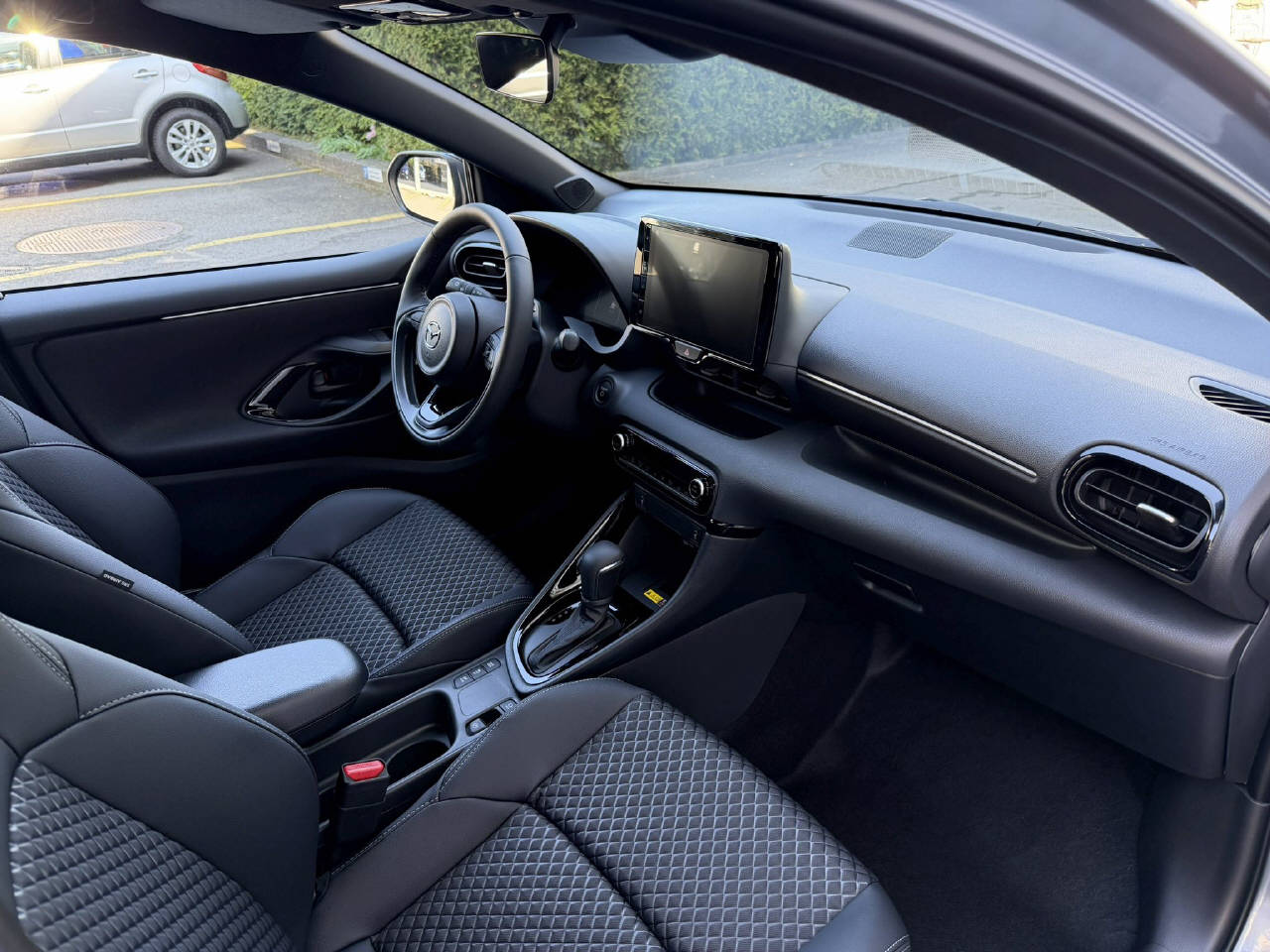 MAZDA 2 1.5 Hybrid Homura-image-12
