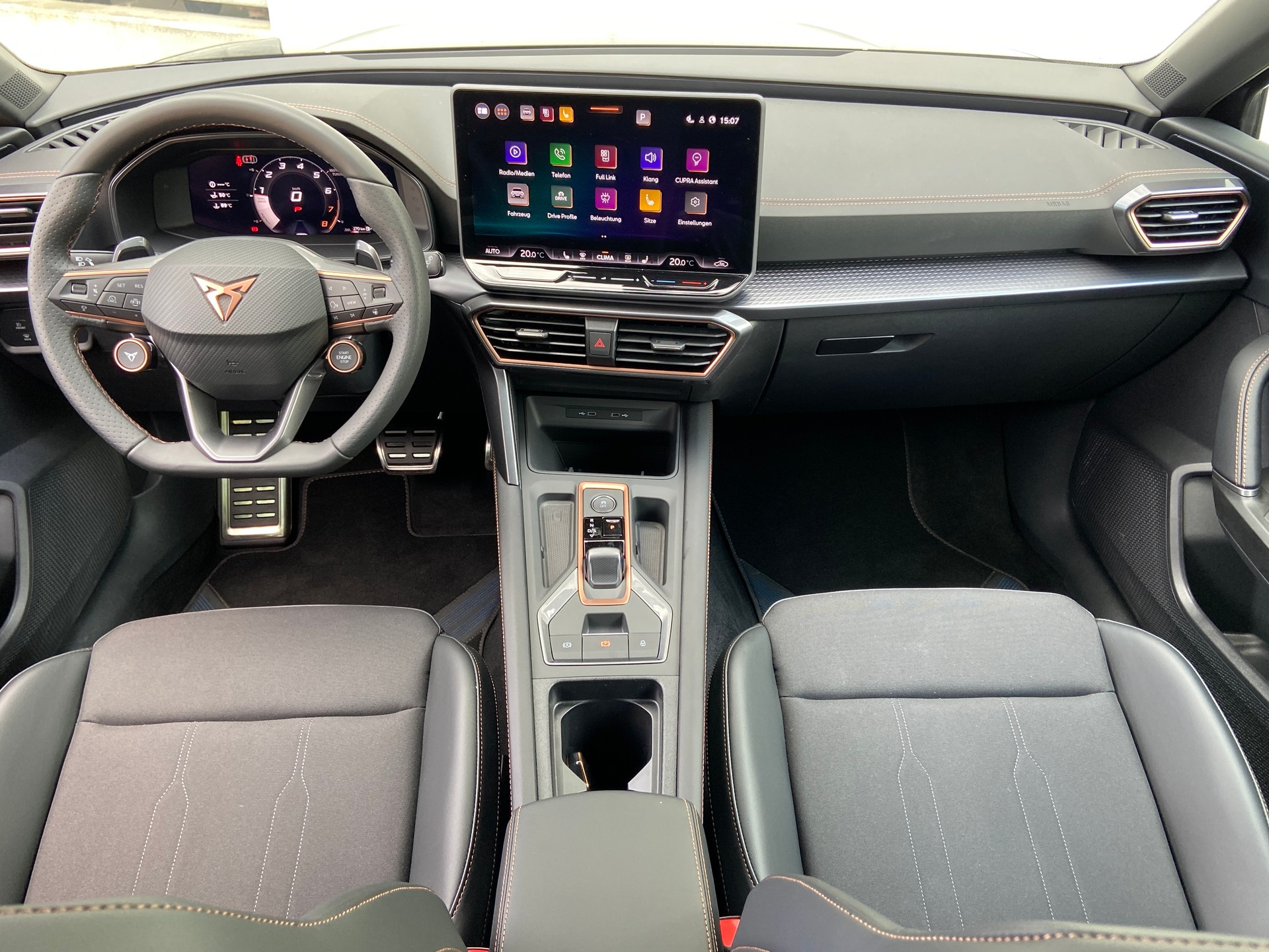 CUPRA LEON 1.5 TSI DSG-image-3