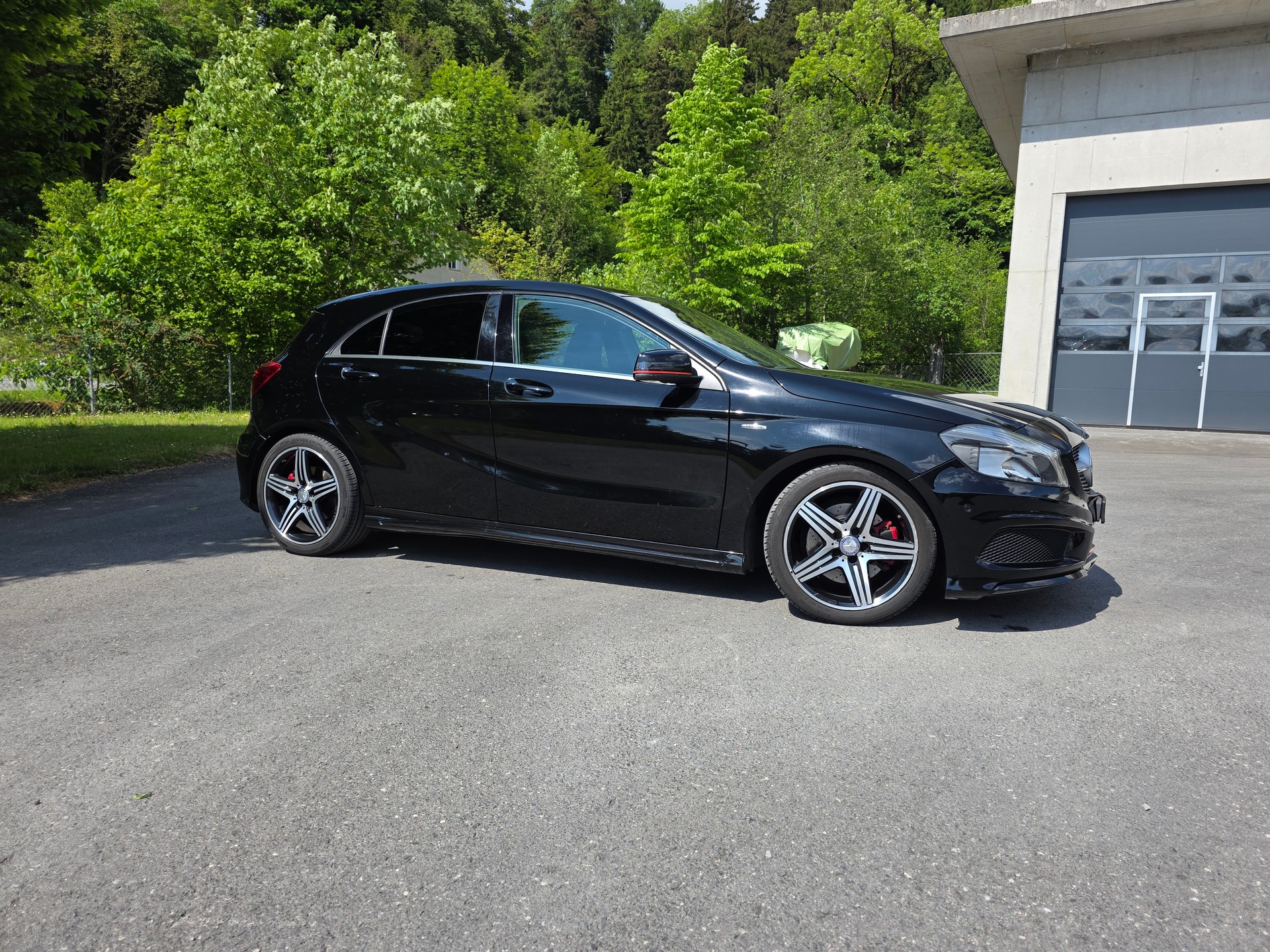MERCEDES-BENZ A 250 Sport 4Matic 7G-DCT-image-6