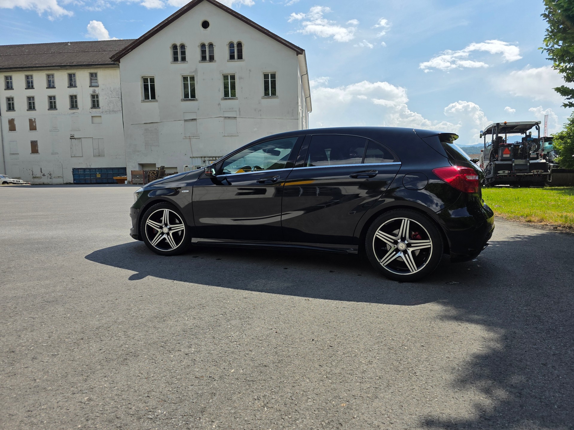 MERCEDES-BENZ A 250 Sport 4Matic 7G-DCT-image-11