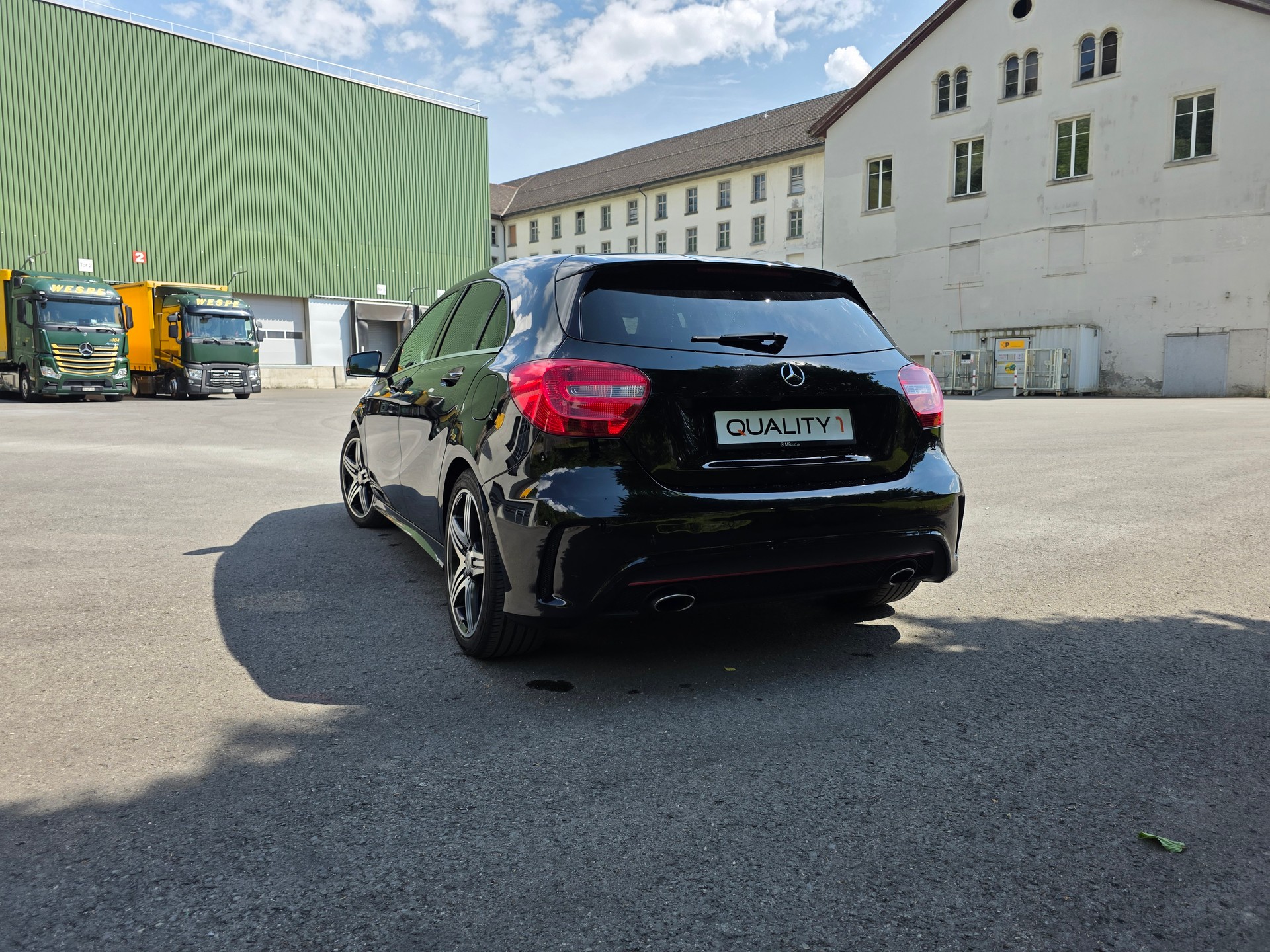 MERCEDES-BENZ A 250 Sport 4Matic 7G-DCT-image-16