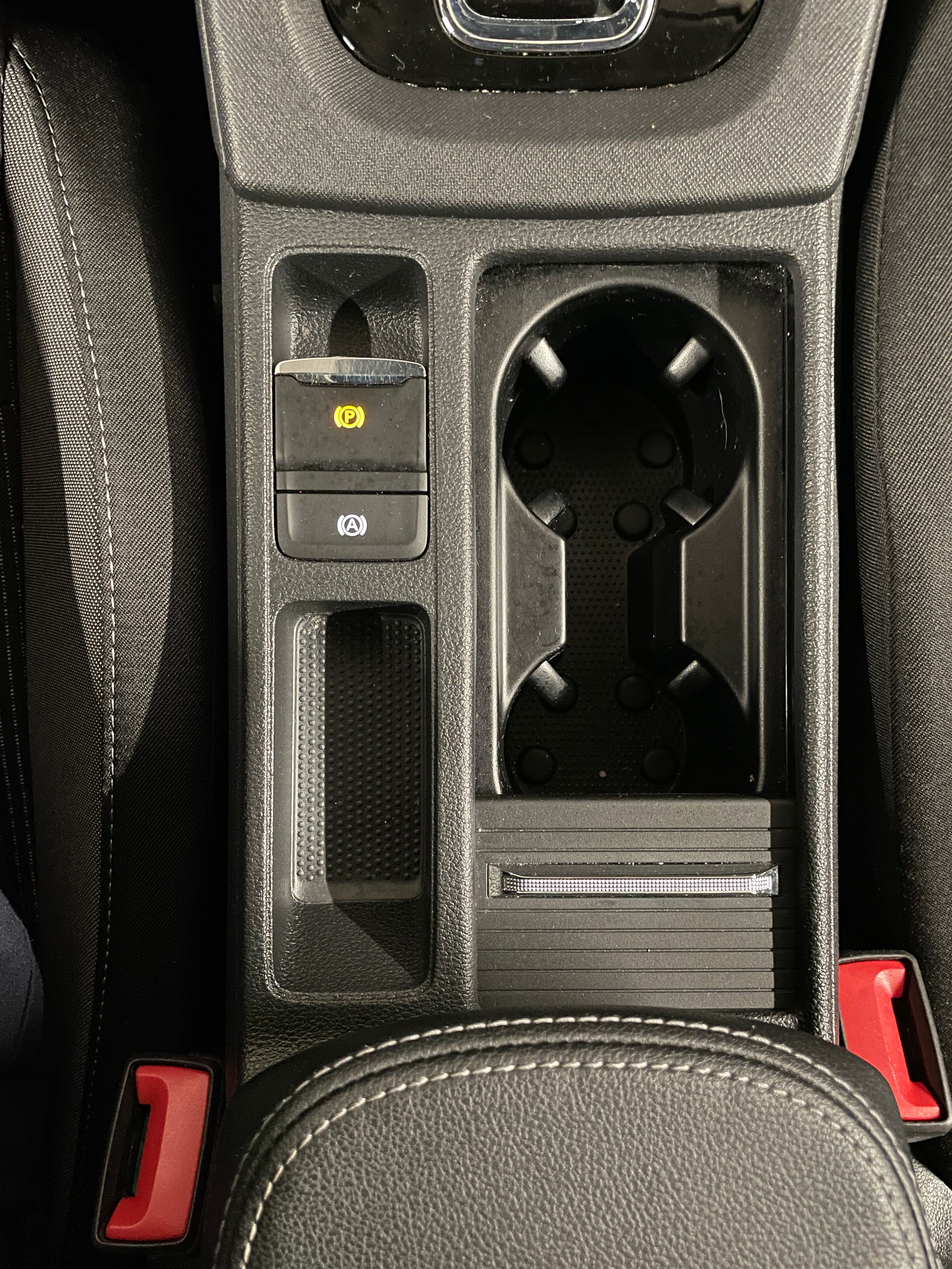 SKODA Octavia Combi 2.0 TSI Ambition DSG 4x4-image-31