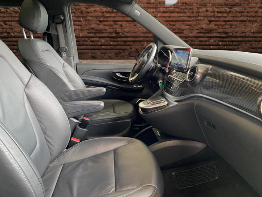 MERCEDES-BENZ EQV 300 Avantgarde lang-image-11